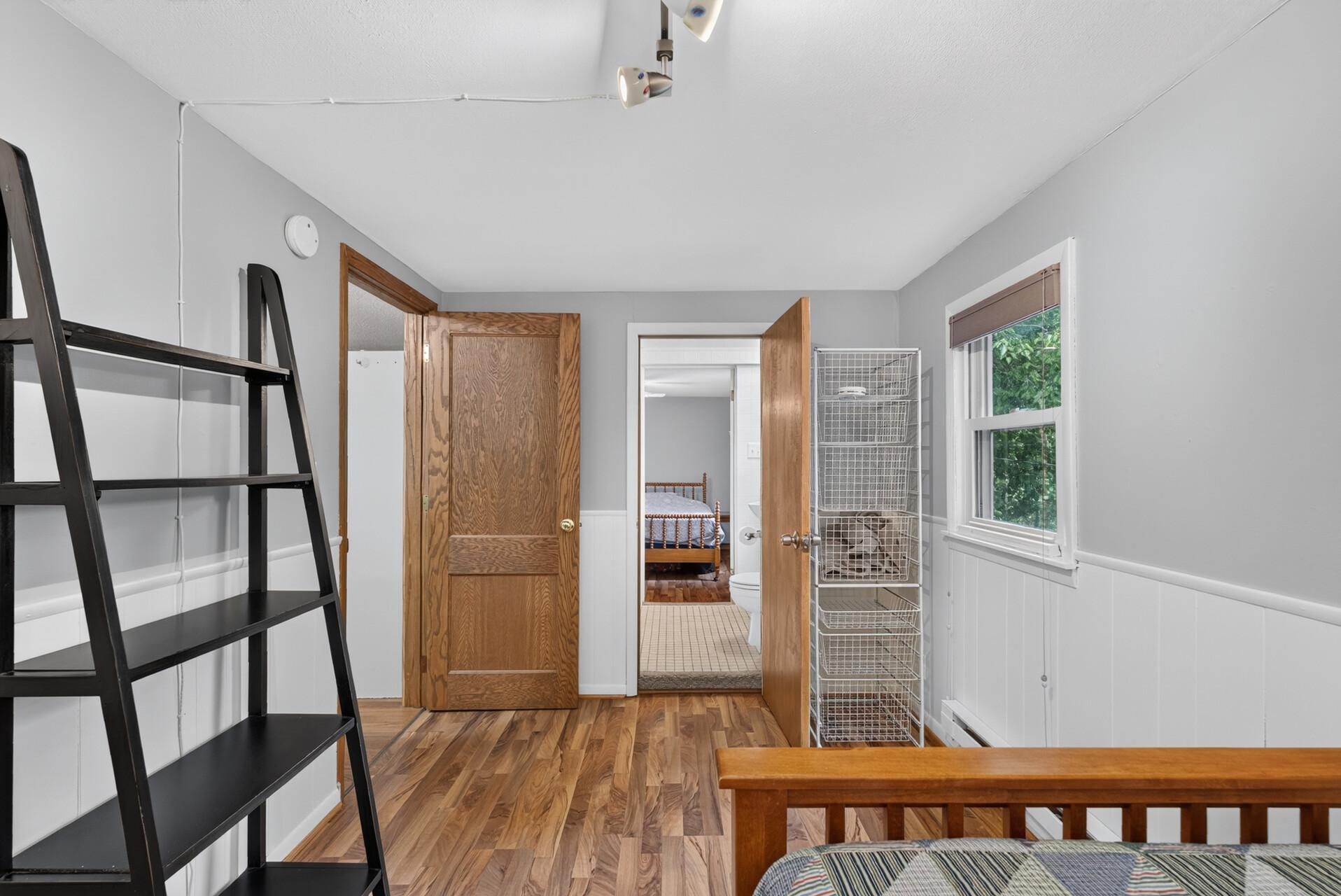 4651 3rd Street Ne Property Photo 22
