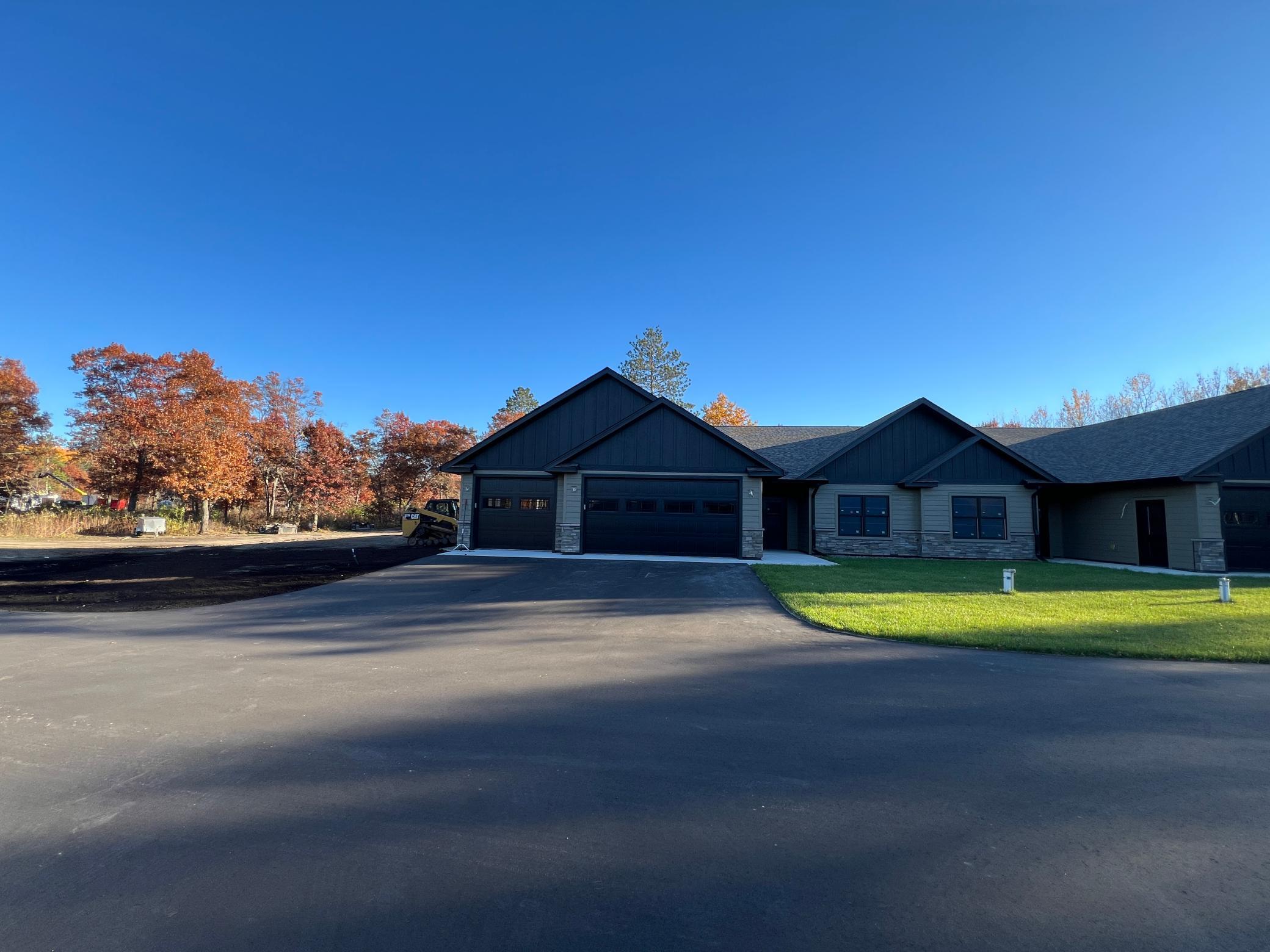 16834 Piper Lane Property Photo 1