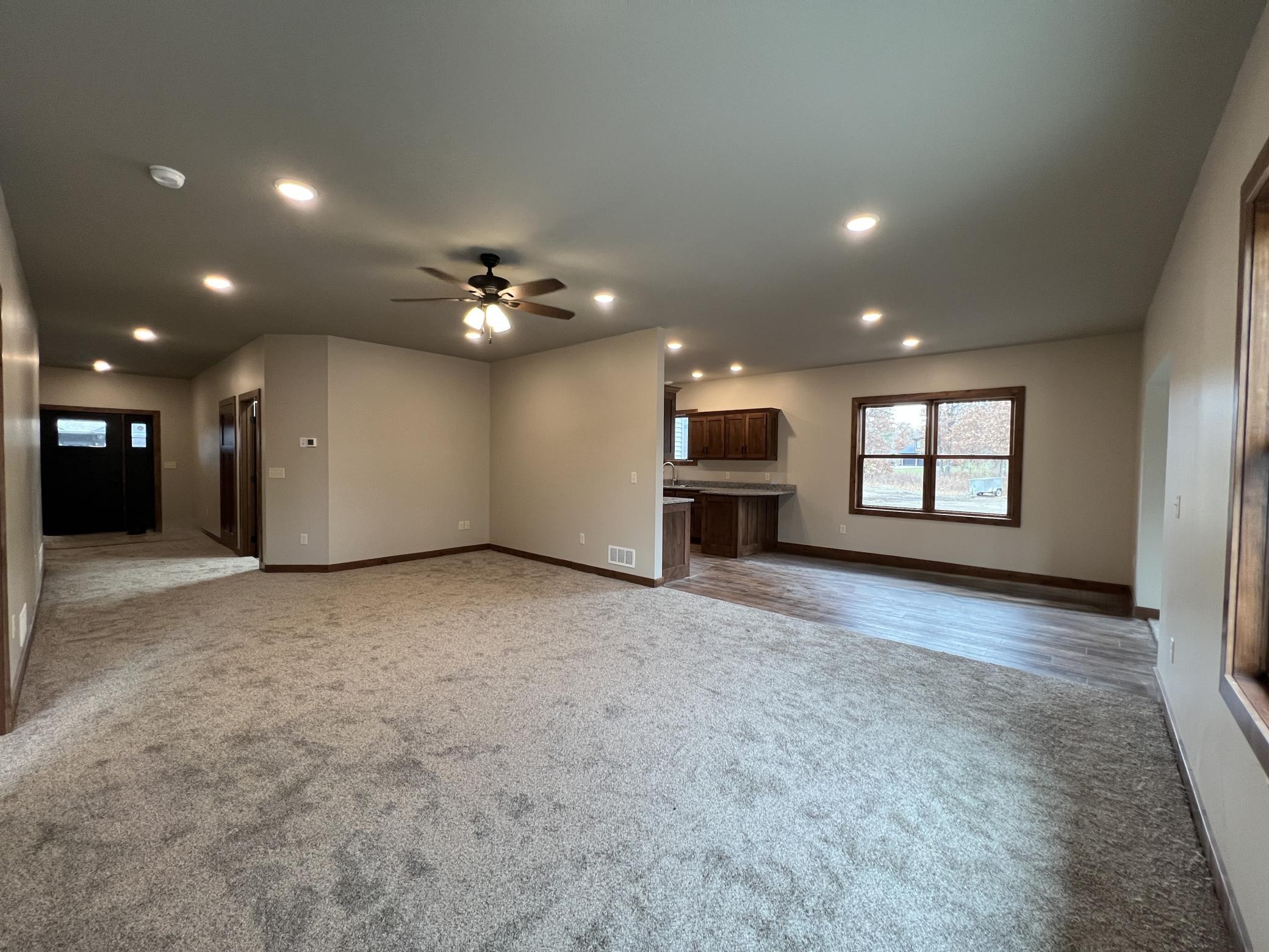 16834 Piper Lane Property Photo 7