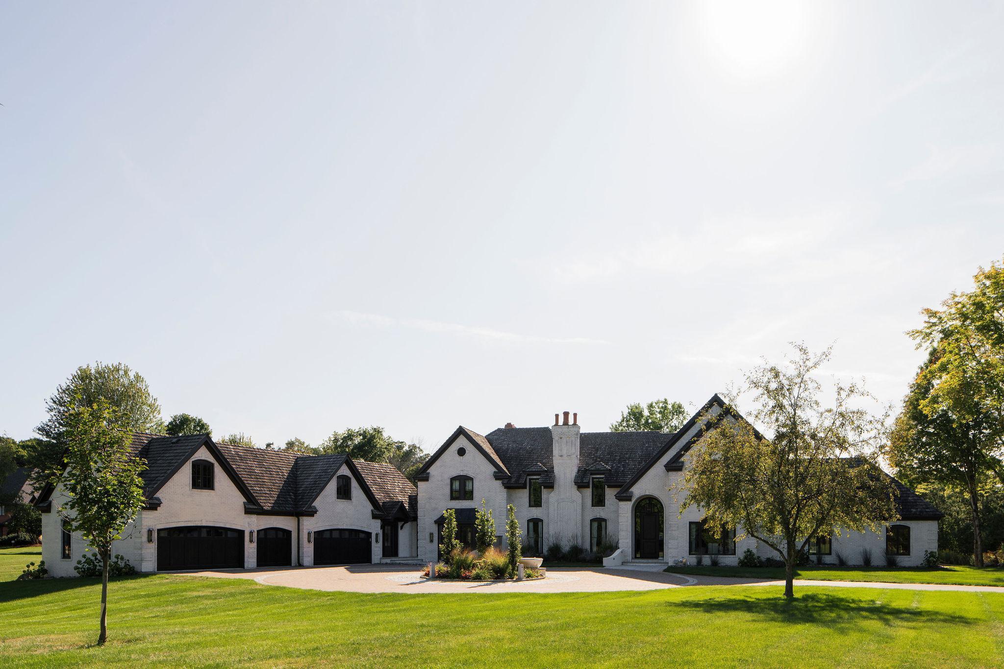170 Spur Circle Property Photo 2