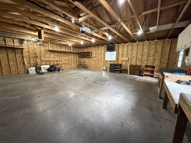 829 Prospect Avenue Property Photo 3