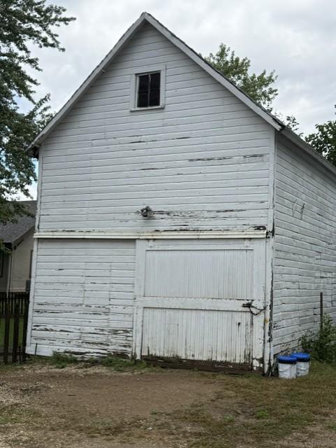 829 Prospect Avenue Property Photo 6