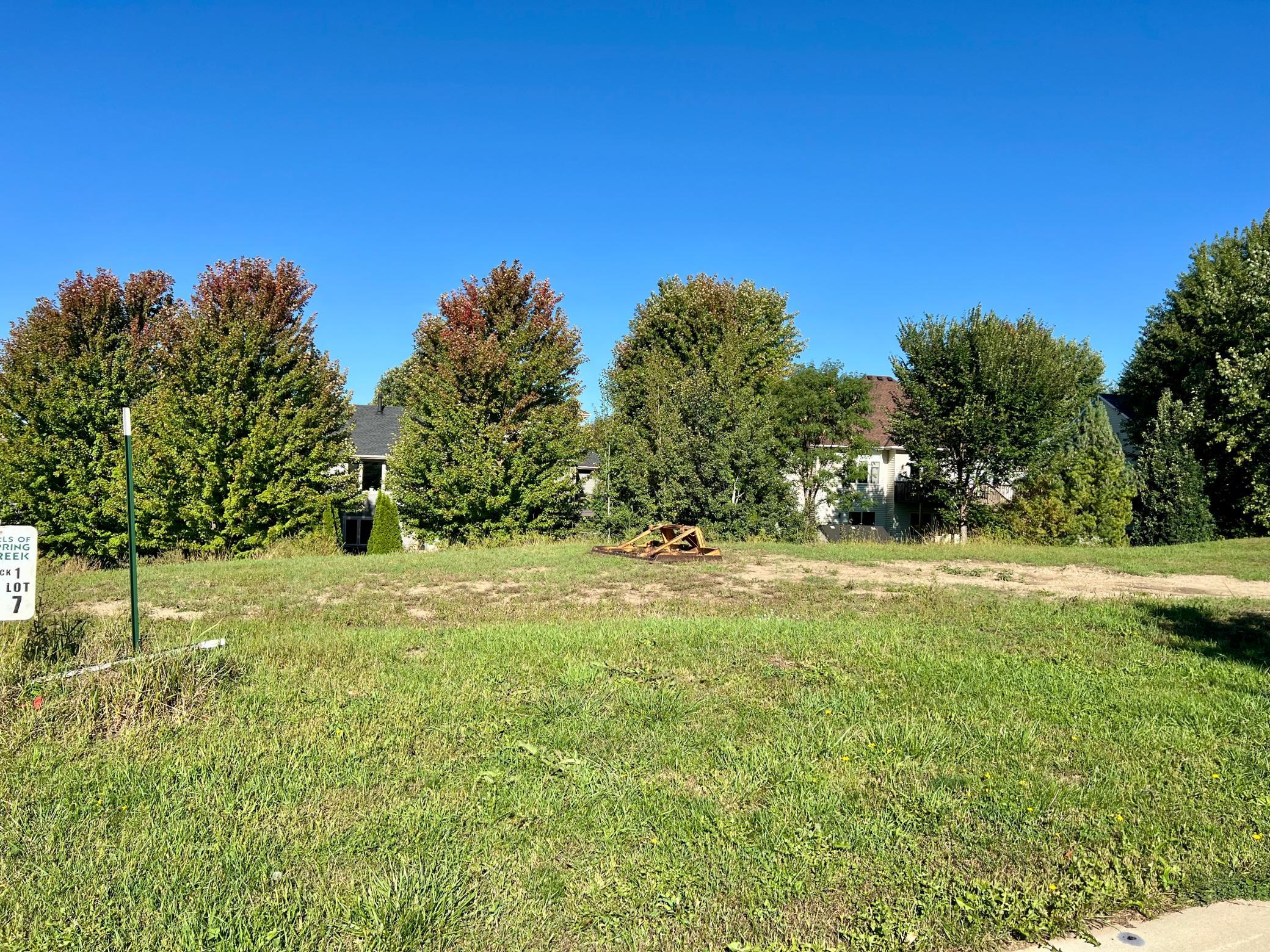 1908 Erie Drive Property Photo 1