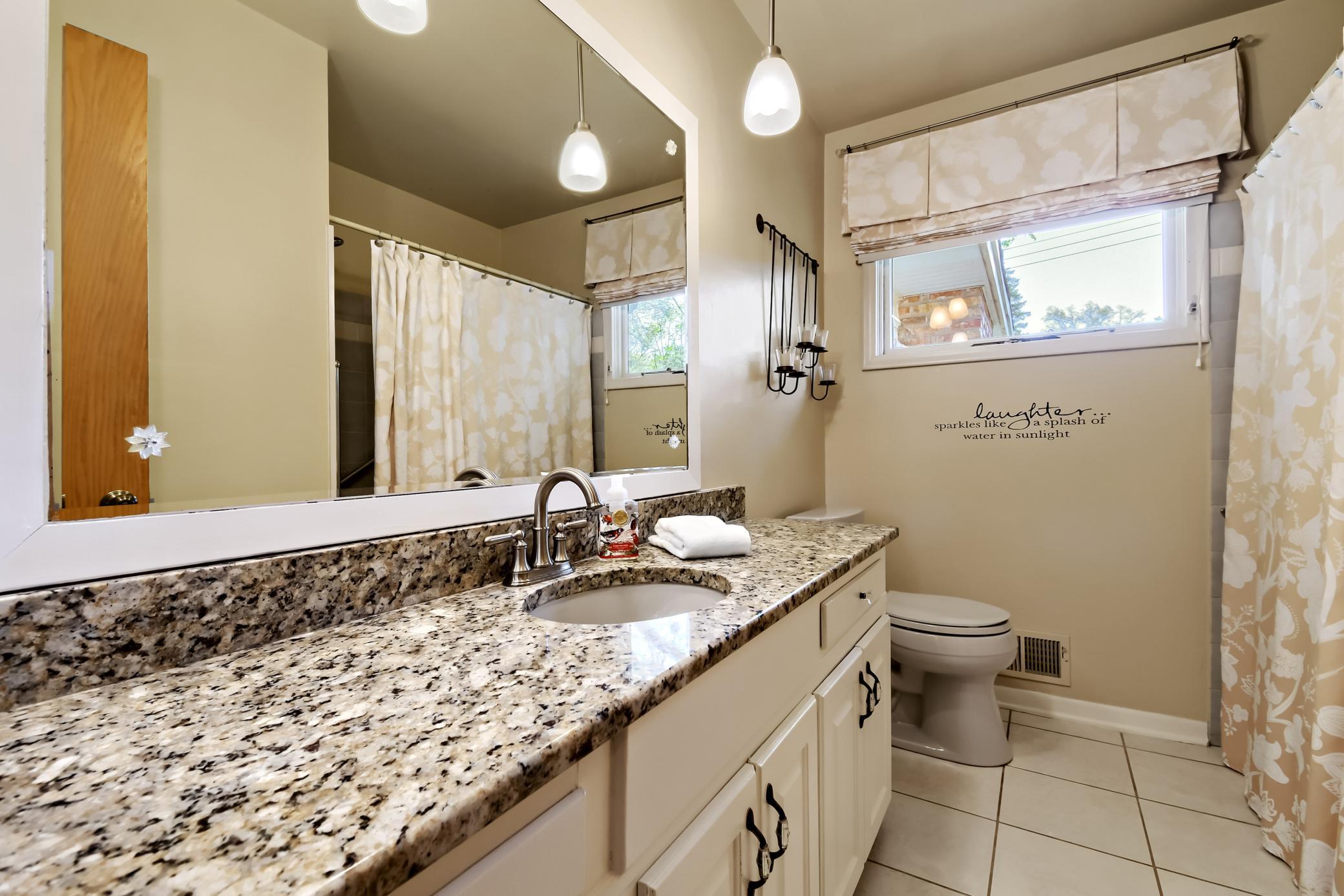 6575 Monroe Street Ne Property Photo 13