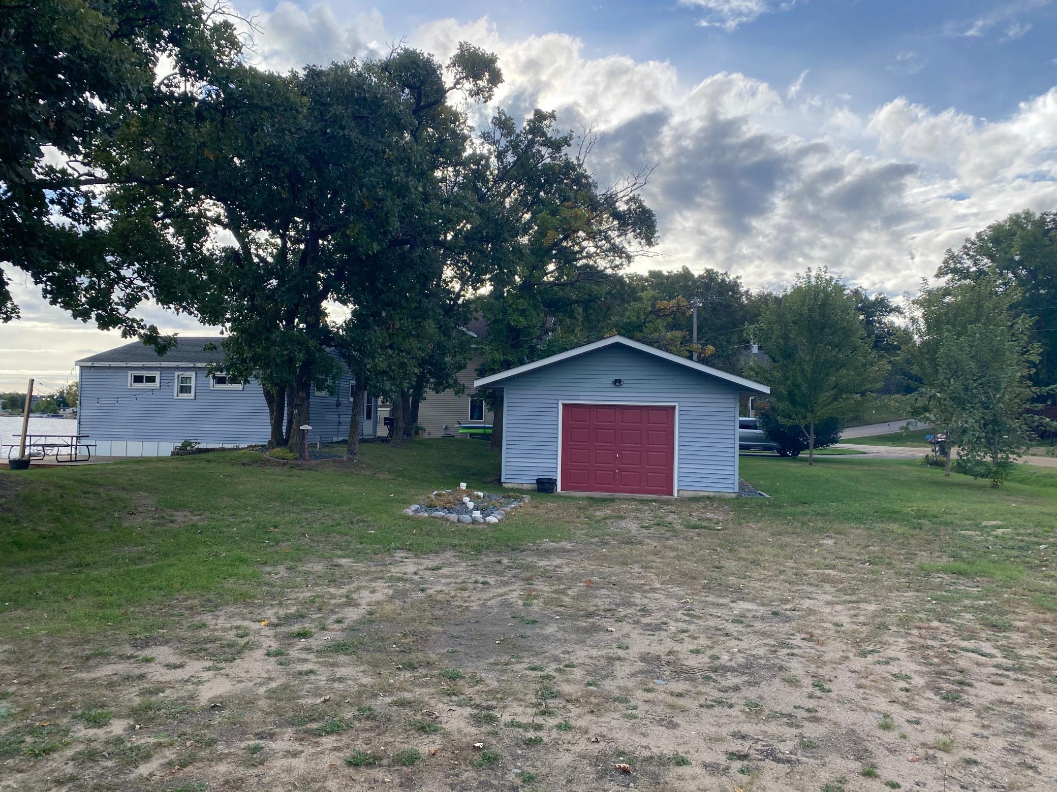 45544 Devils Lake Road Property Photo 7