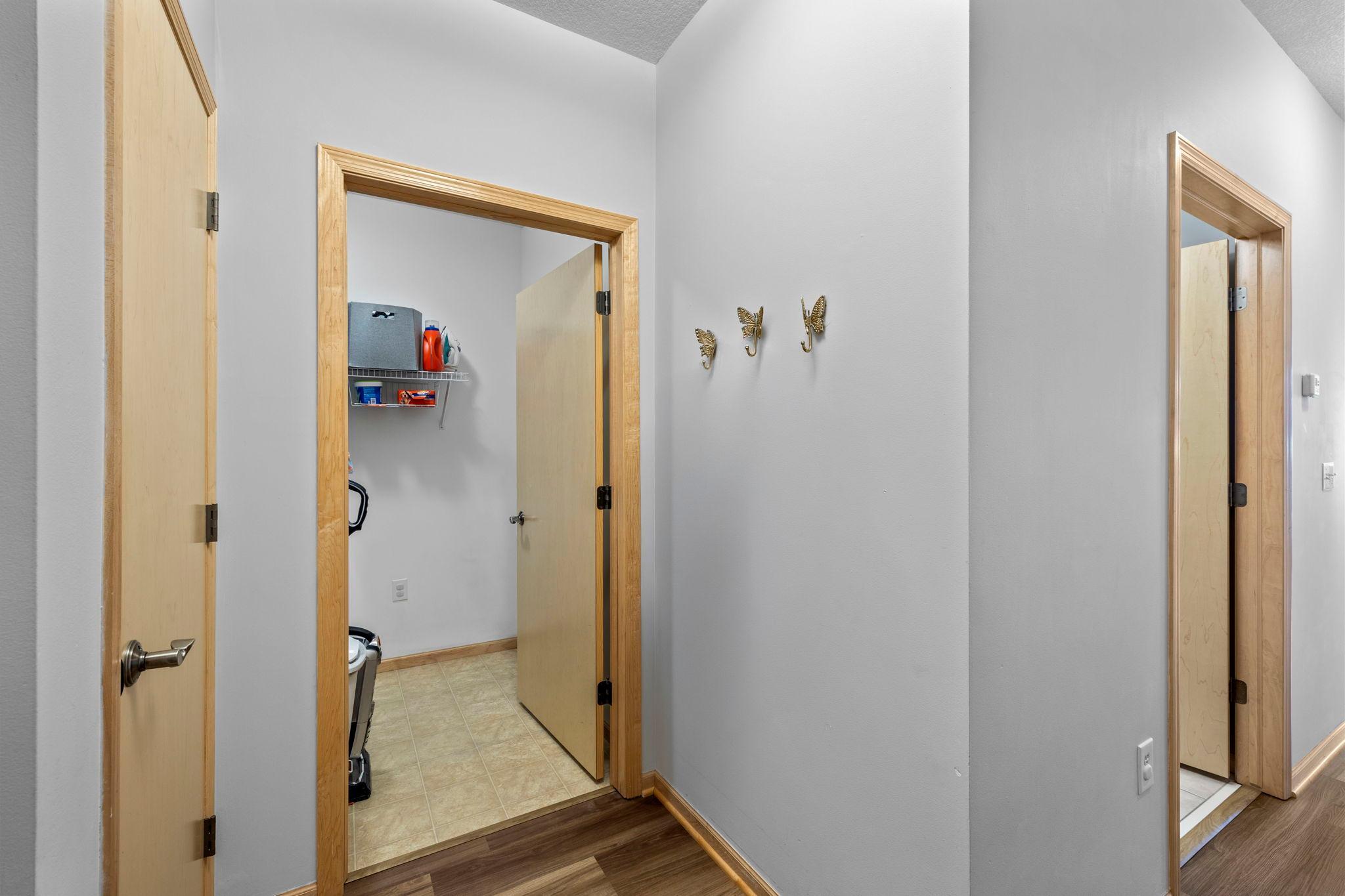 301 Oak Grove Street 308 Property Photo 28