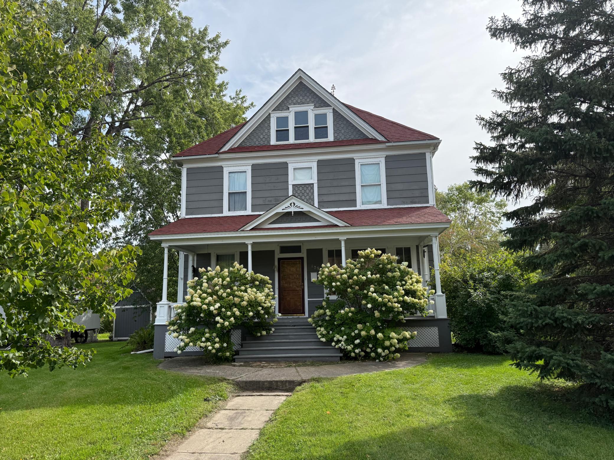 109 S Mill Street Property Photo 1
