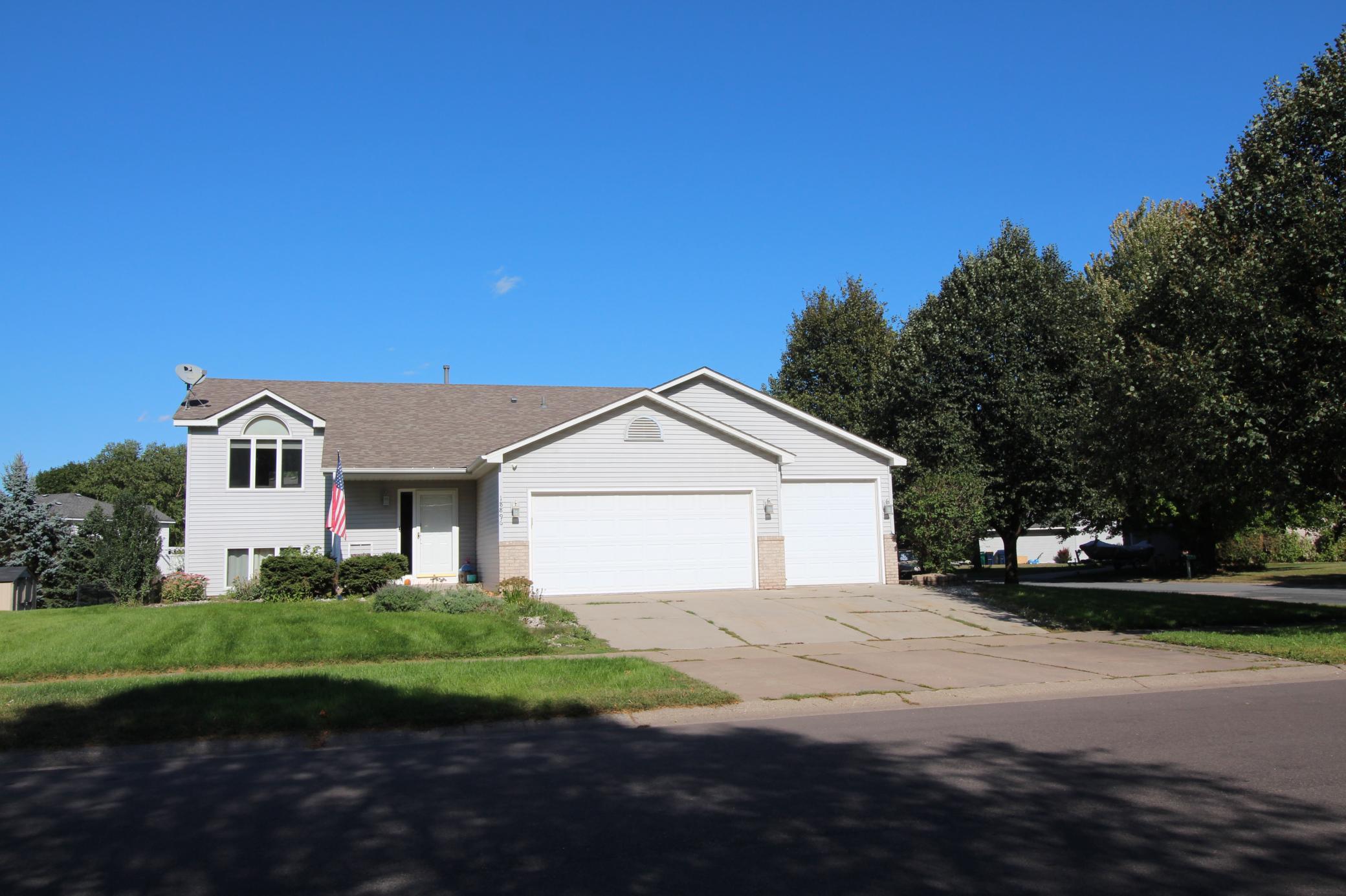 18896 Embers Avenue Property Photo 1
