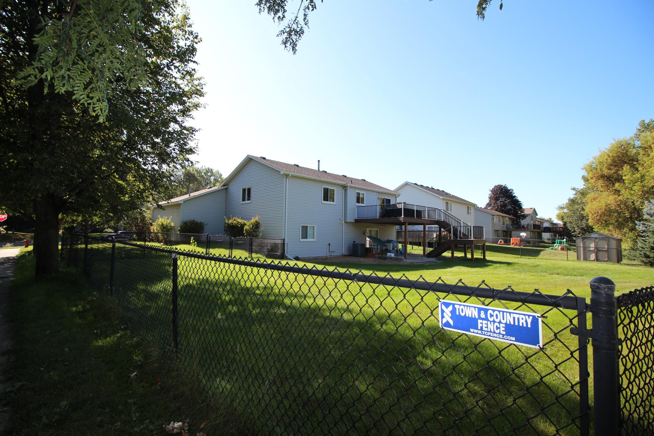 18896 Embers Avenue Property Photo 3