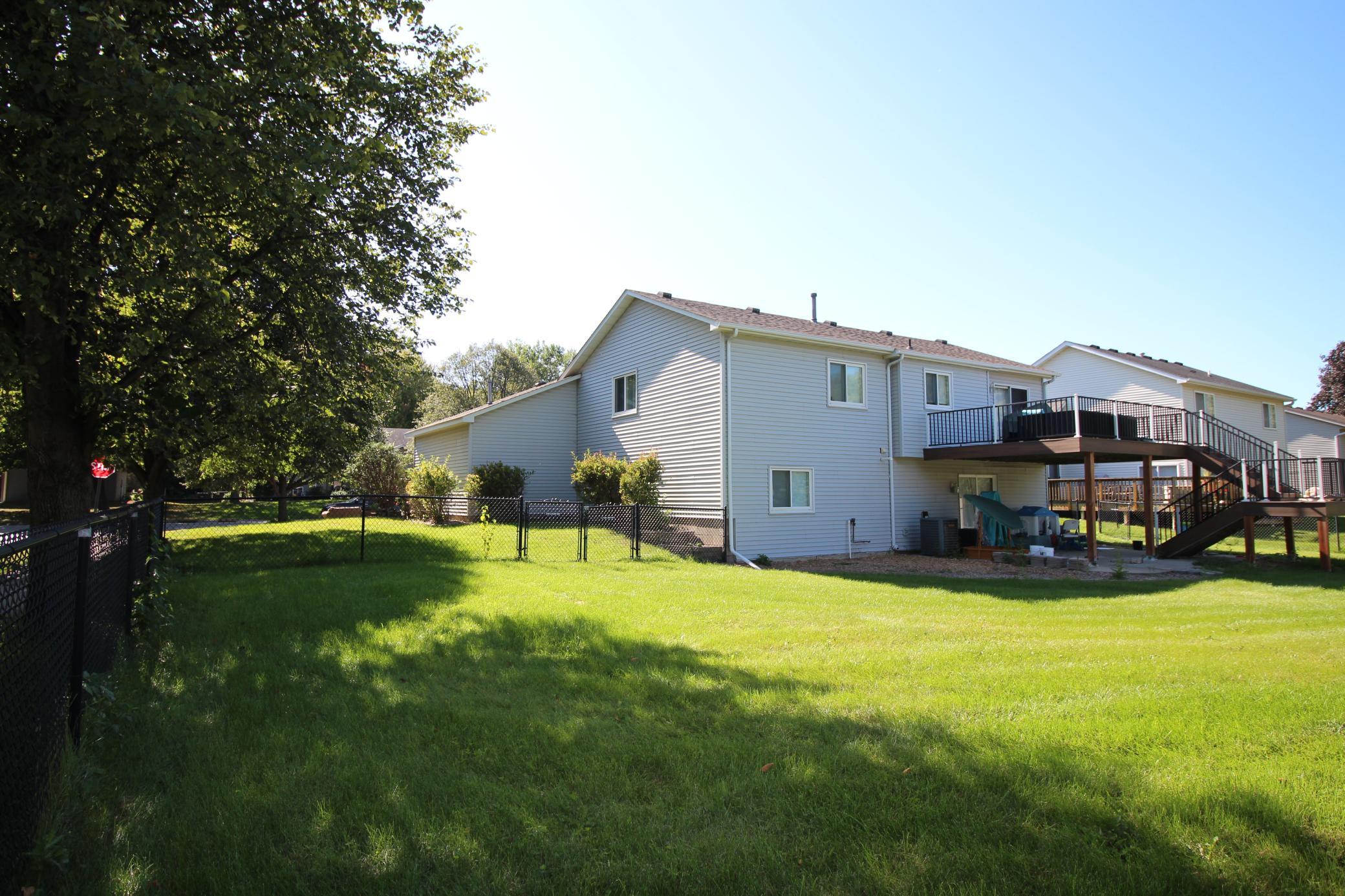 18896 Embers Avenue Property Photo 4