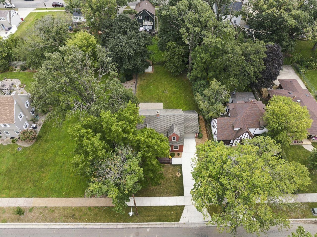 910 10th Street Nw Property Photo 8