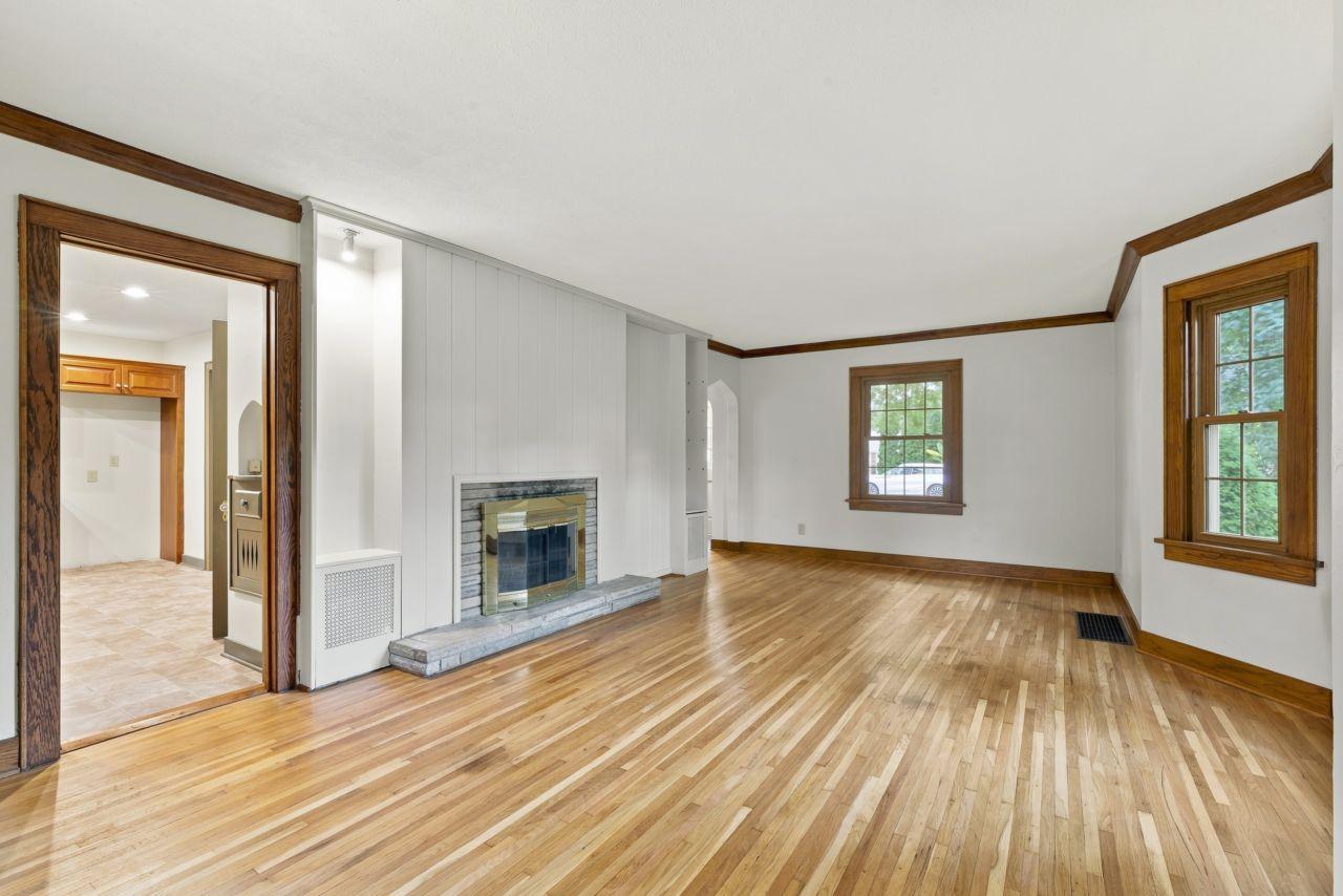910 10th Street Nw Property Photo 15