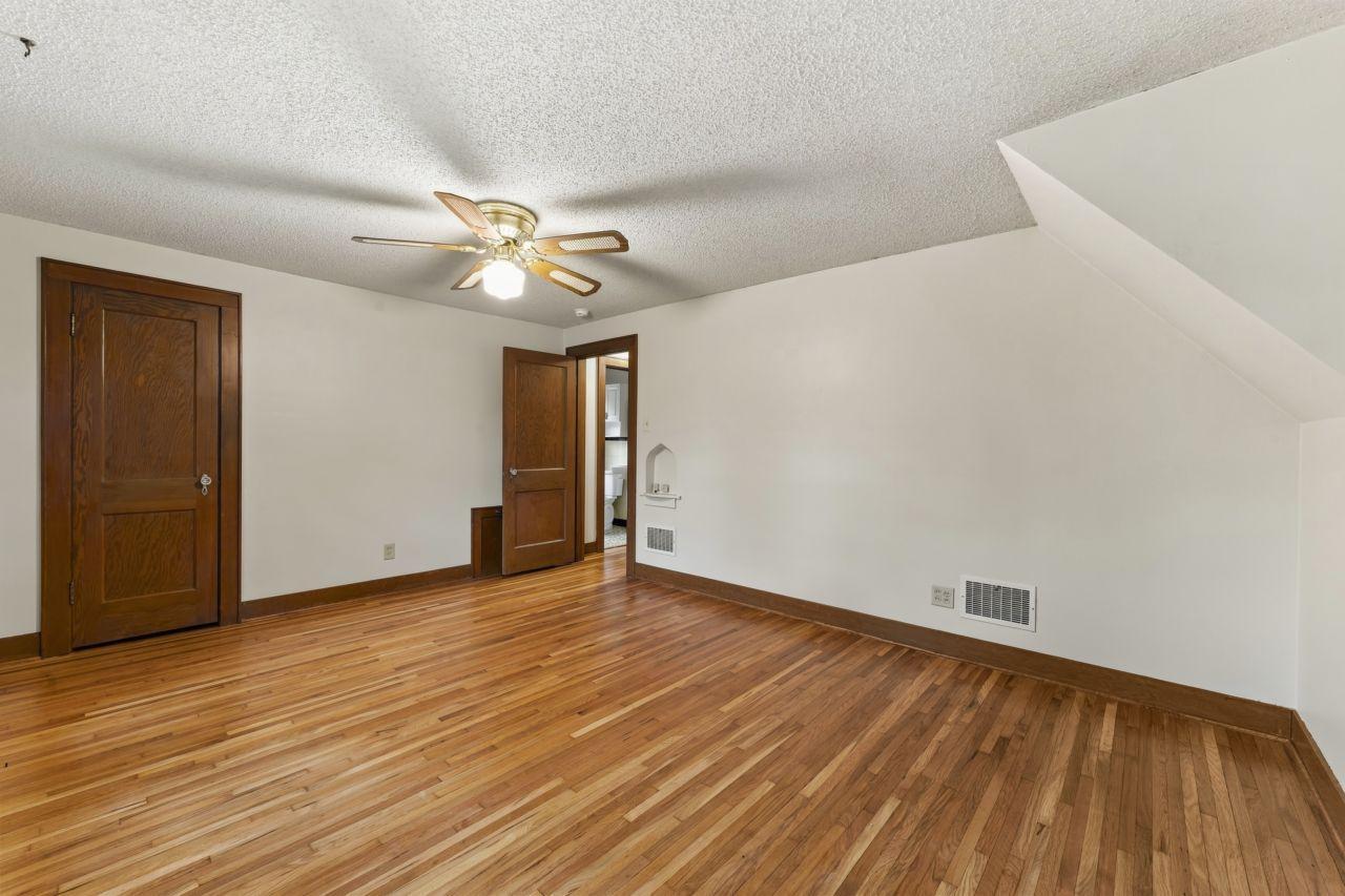 910 10th Street Nw Property Photo 29