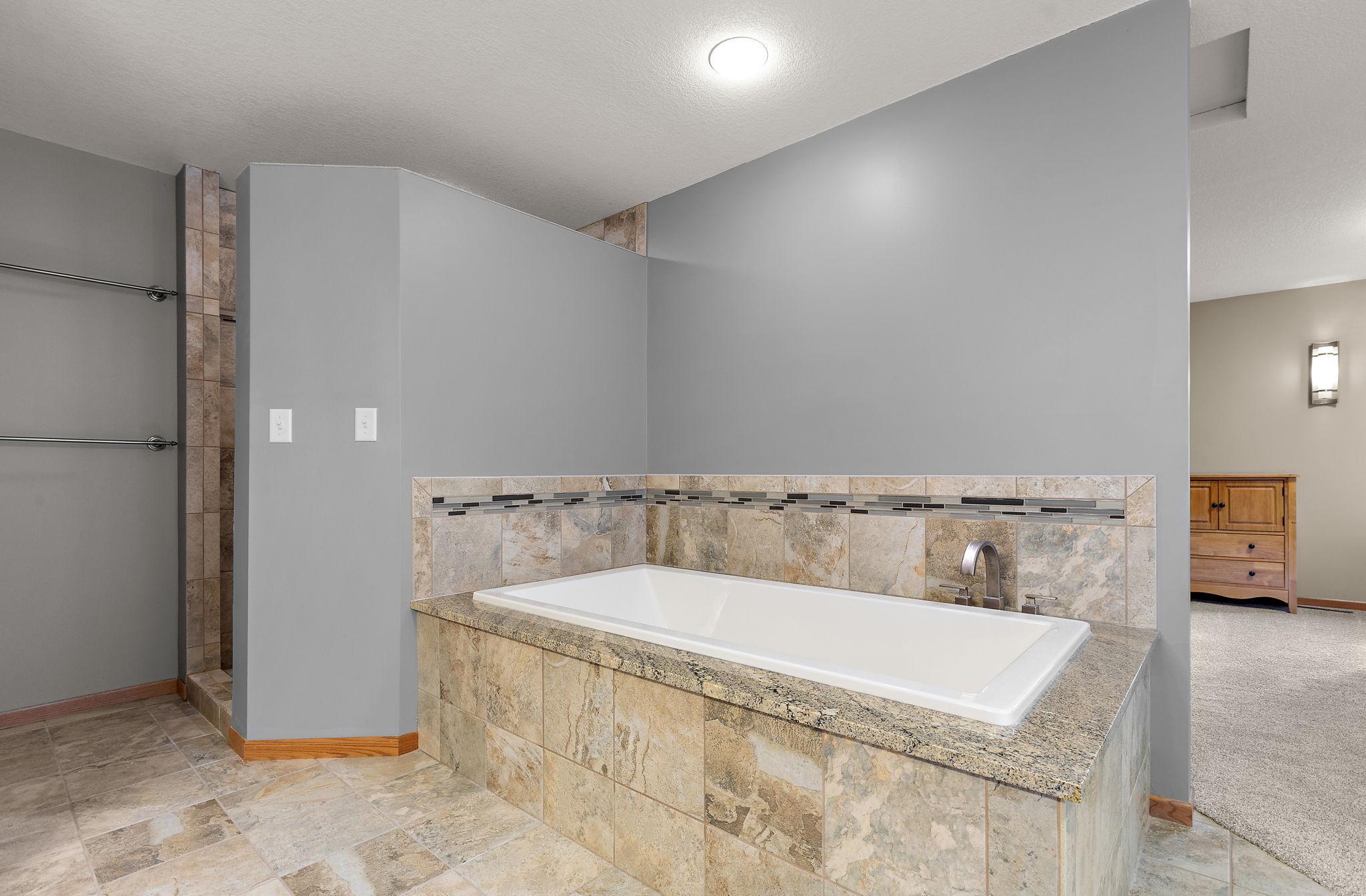 803 Sierra Lane Ne Property Photo 29
