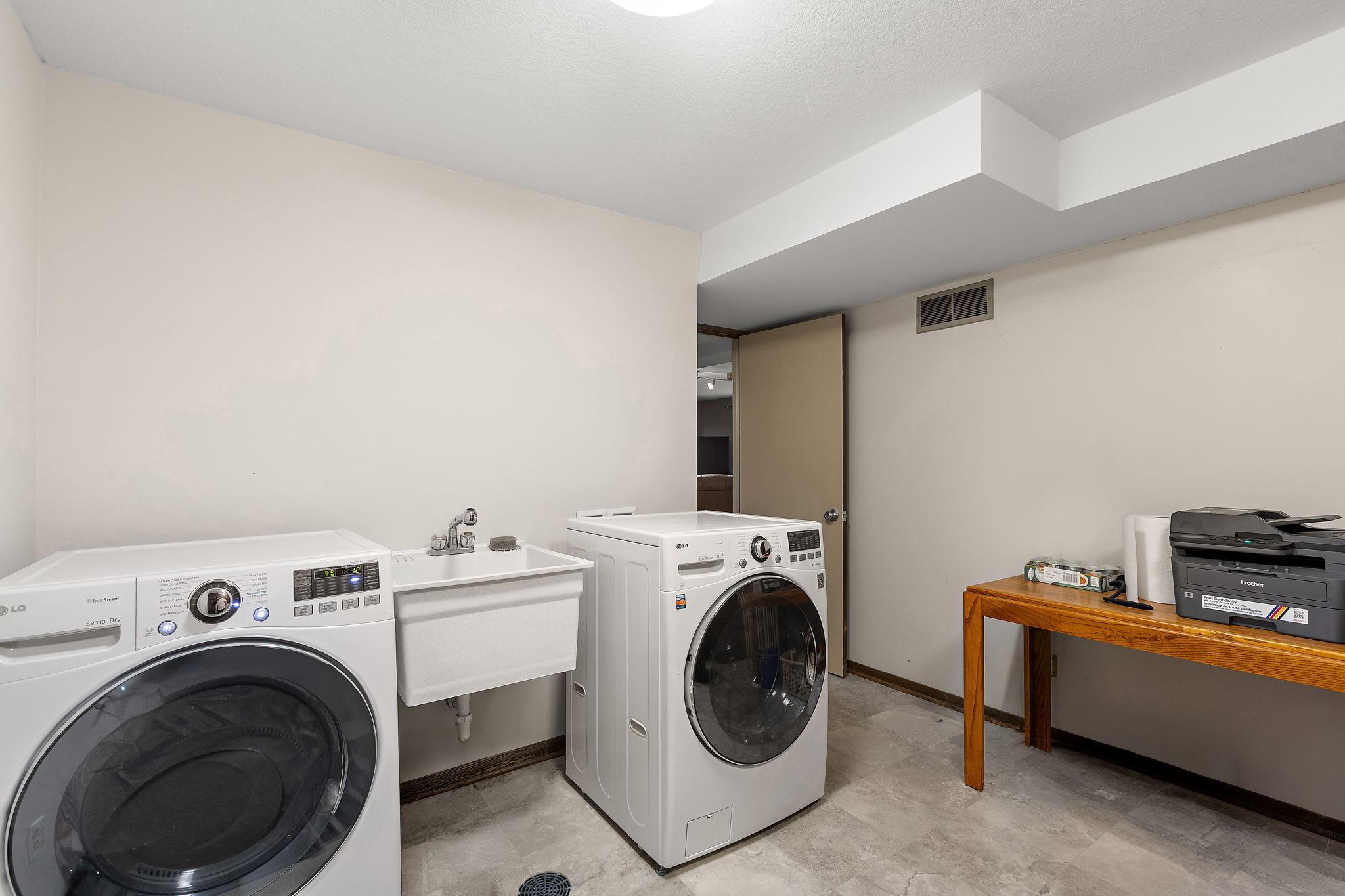 803 Sierra Lane Ne Property Photo 41