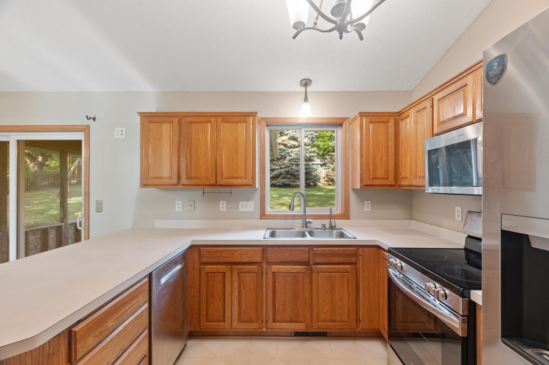 2975 Egan Avenue Property Photo 14