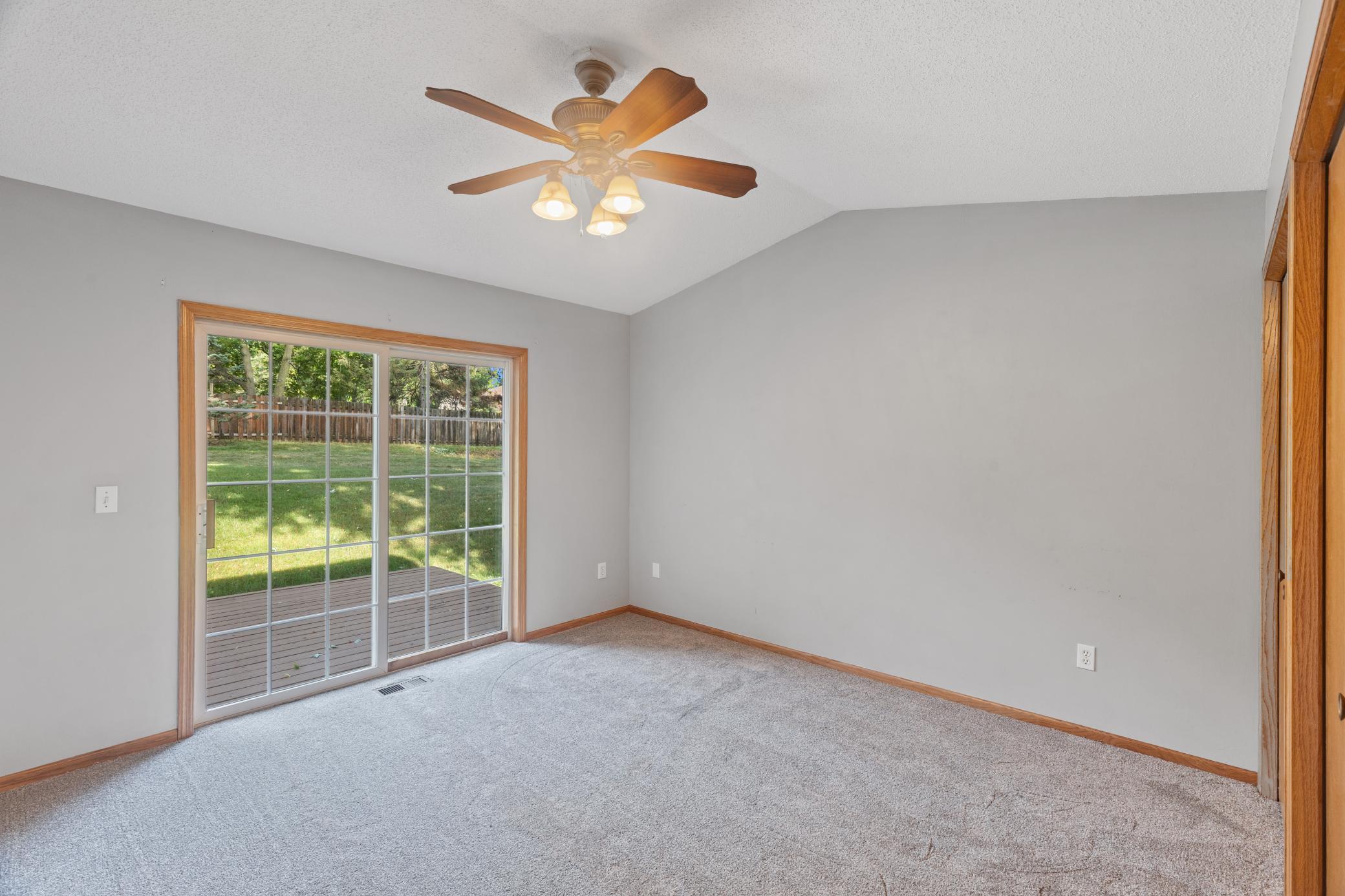 2975 Egan Avenue Property Photo 16