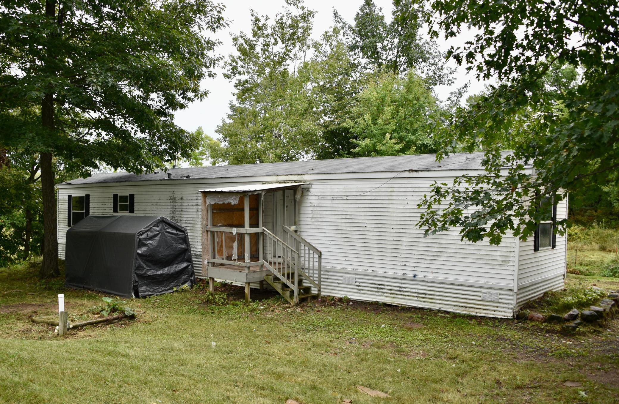 2464 Sherwood Street Property Photo 5