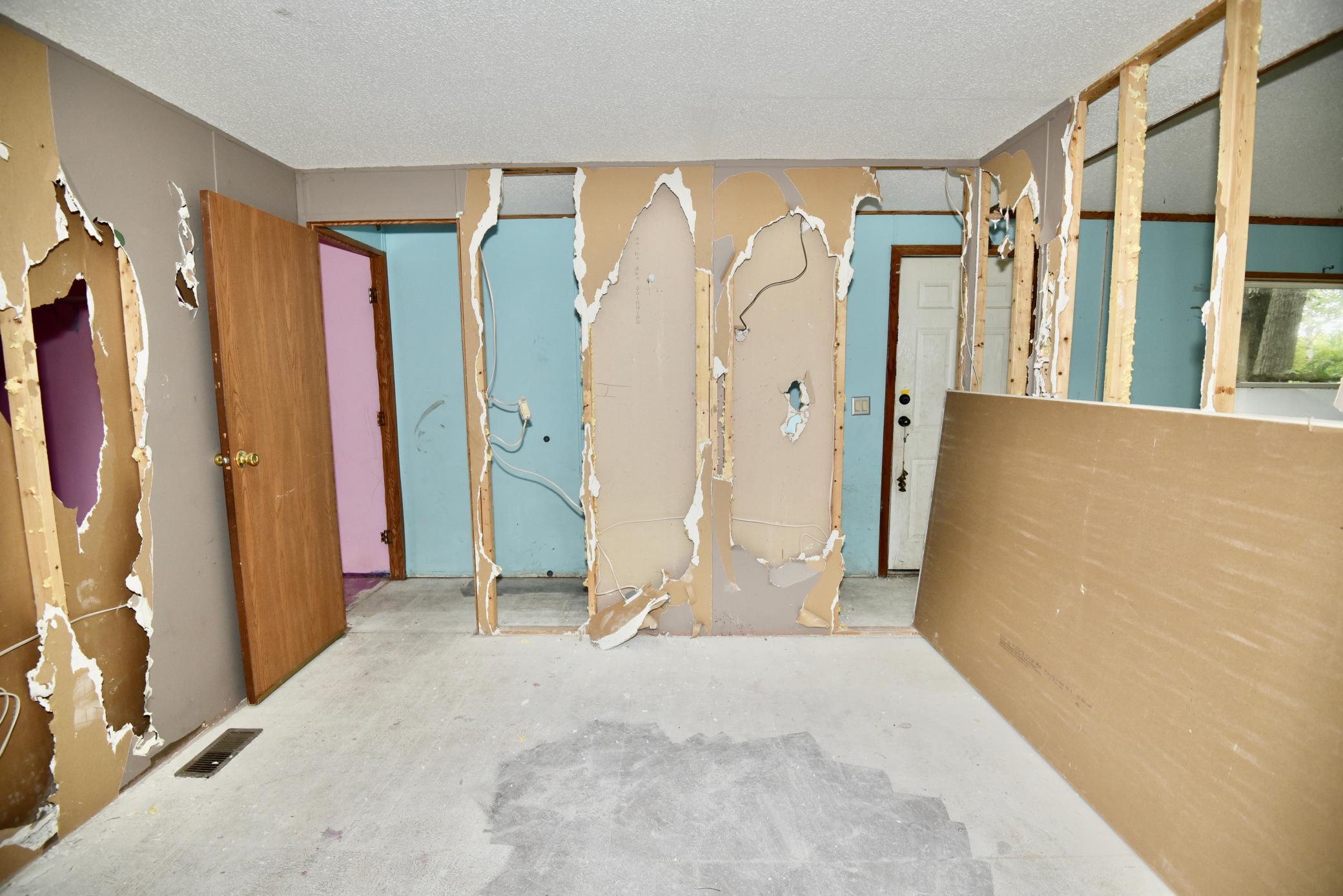 2464 Sherwood Street Property Photo 12