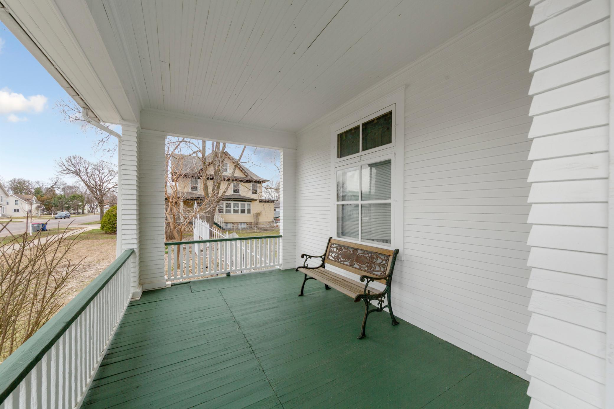 504 7th Street Nw Property Photo 12