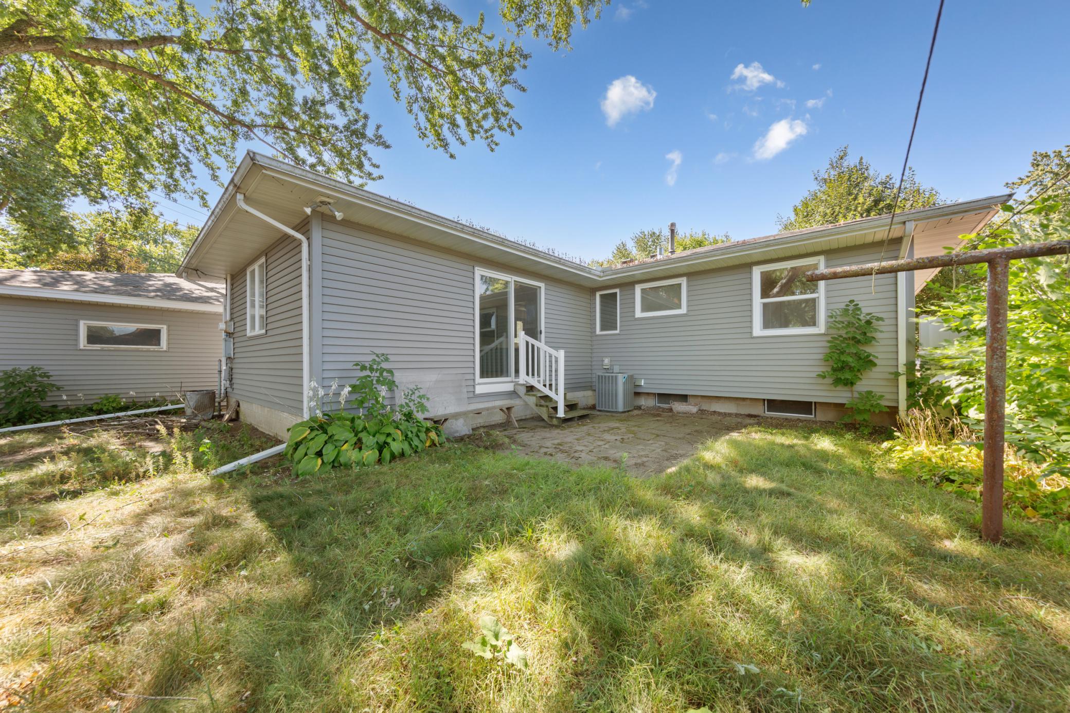 4242 Limestone Drive Property Photo 3