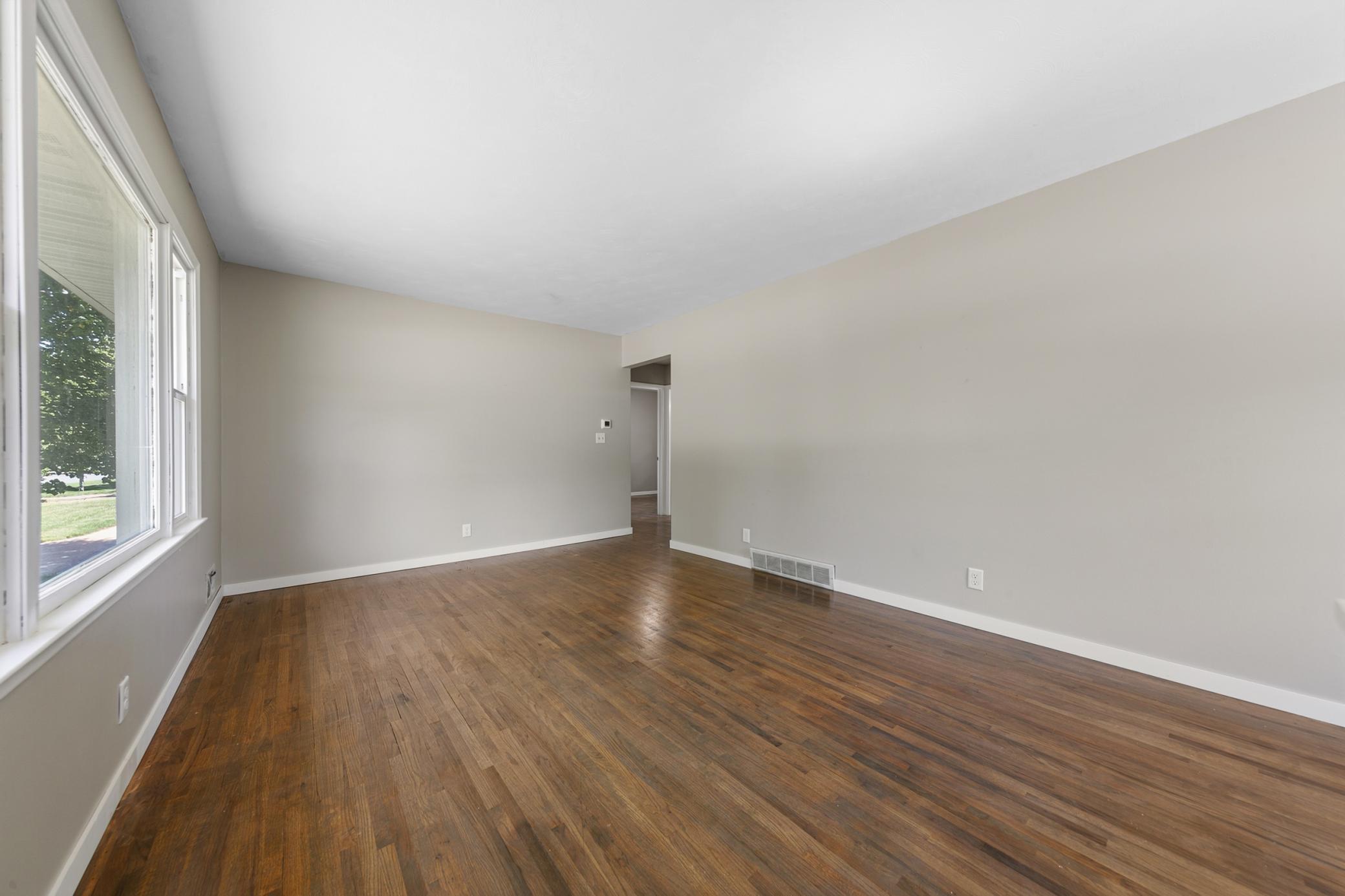 4242 Limestone Drive Property Photo 6