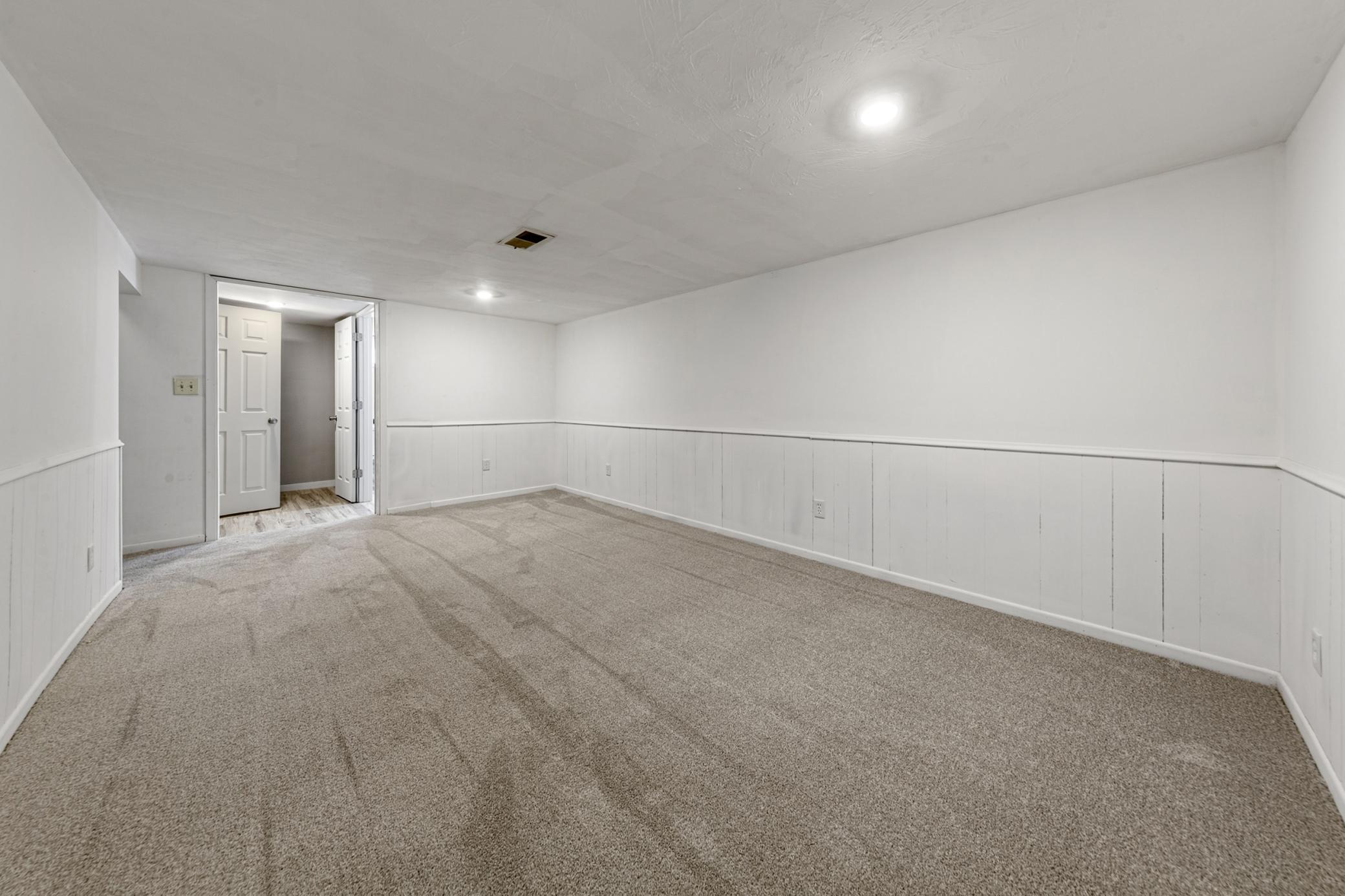 4242 Limestone Drive Property Photo 27