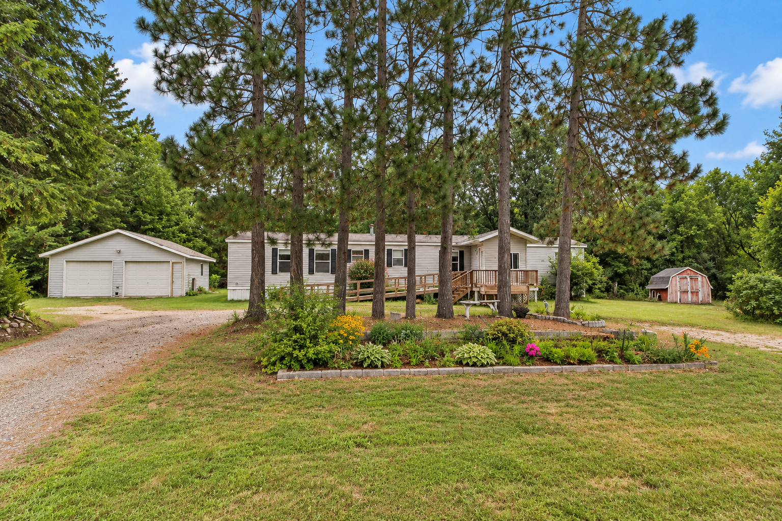 6930 Barrows Avenue Property Photo 1