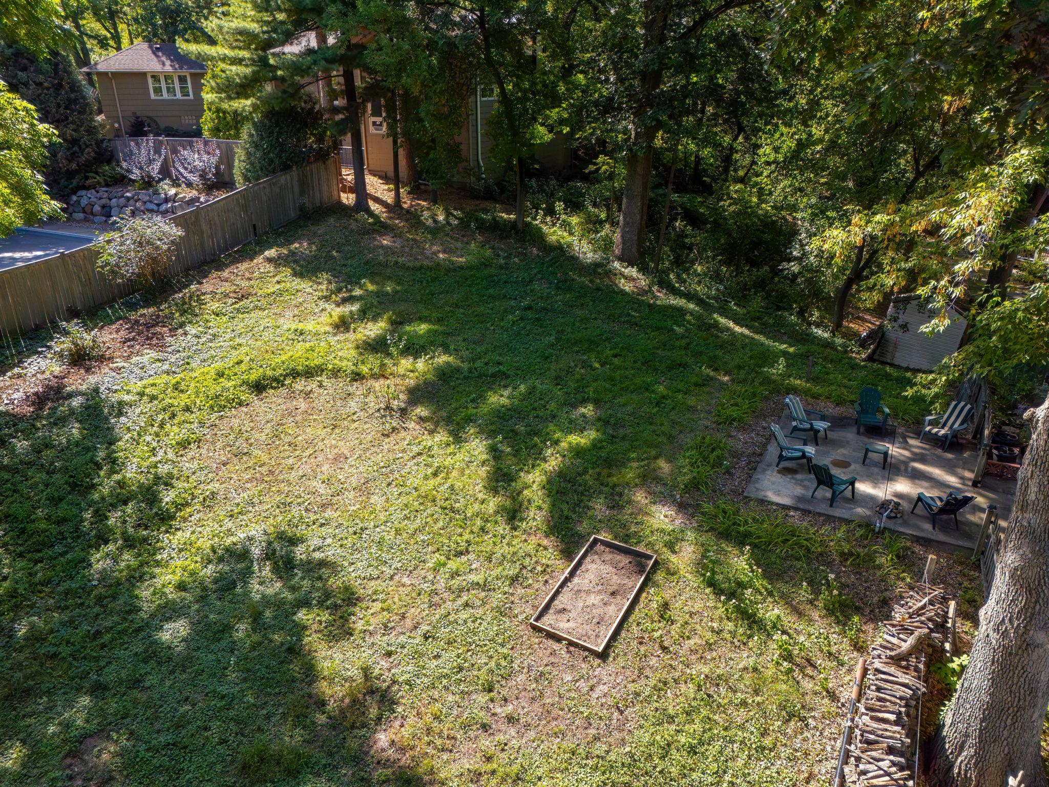 4166 Heatherton Place Property Photo 17