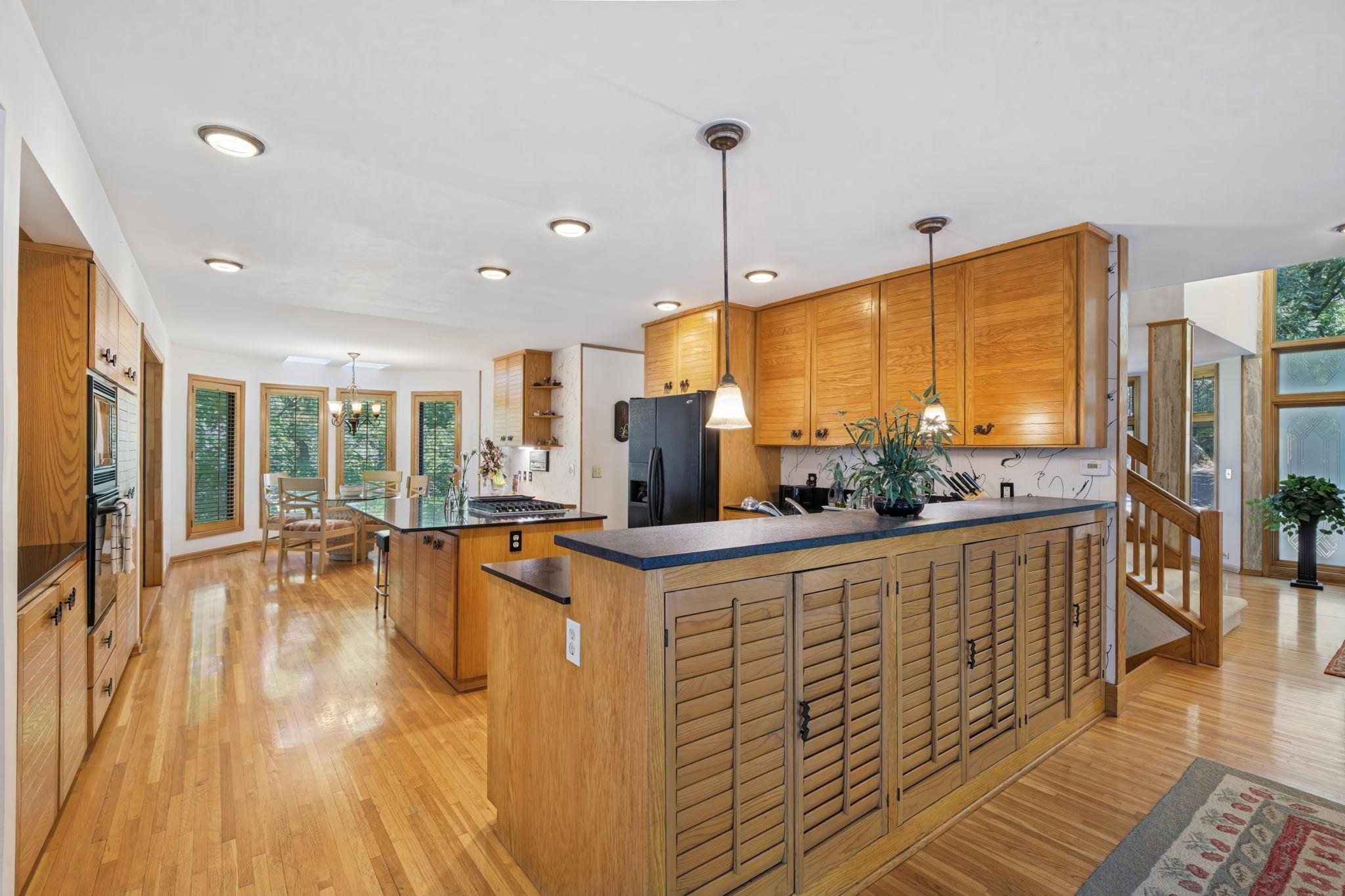 4166 Heatherton Place Property Photo 19