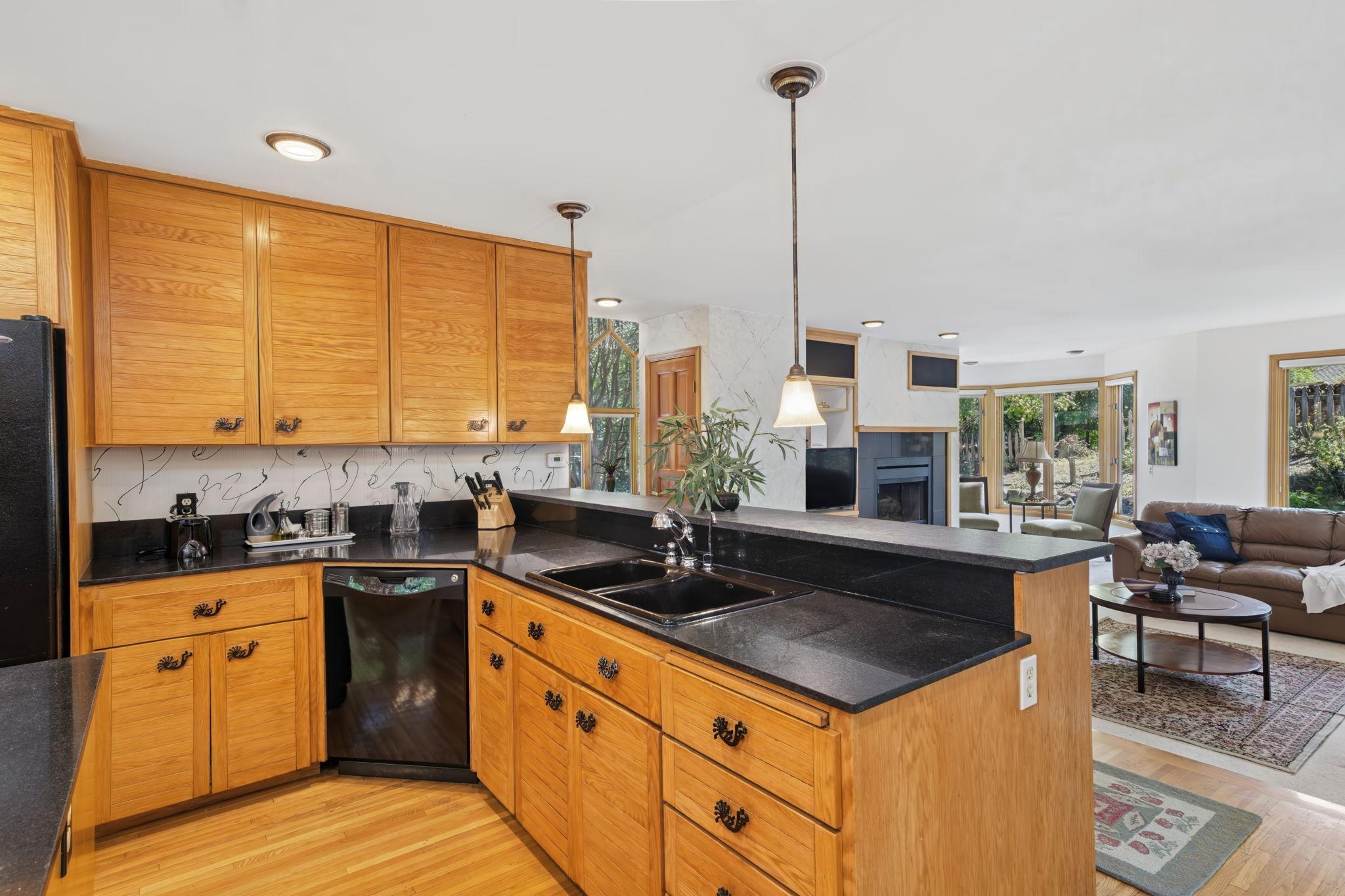 4166 Heatherton Place Property Photo 21
