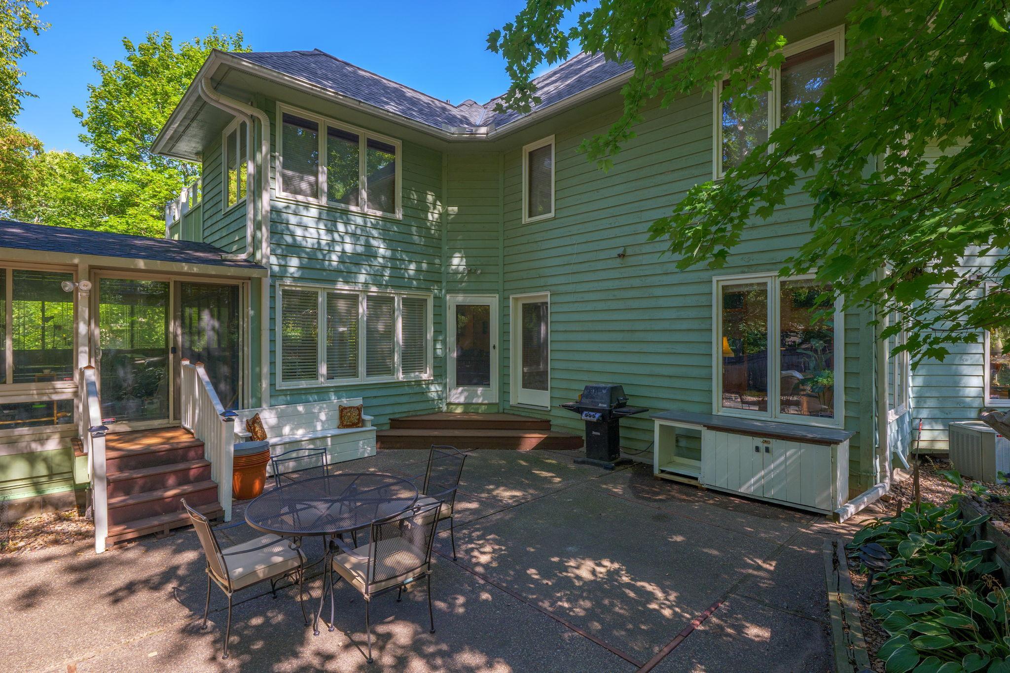4166 Heatherton Place Property Photo 29