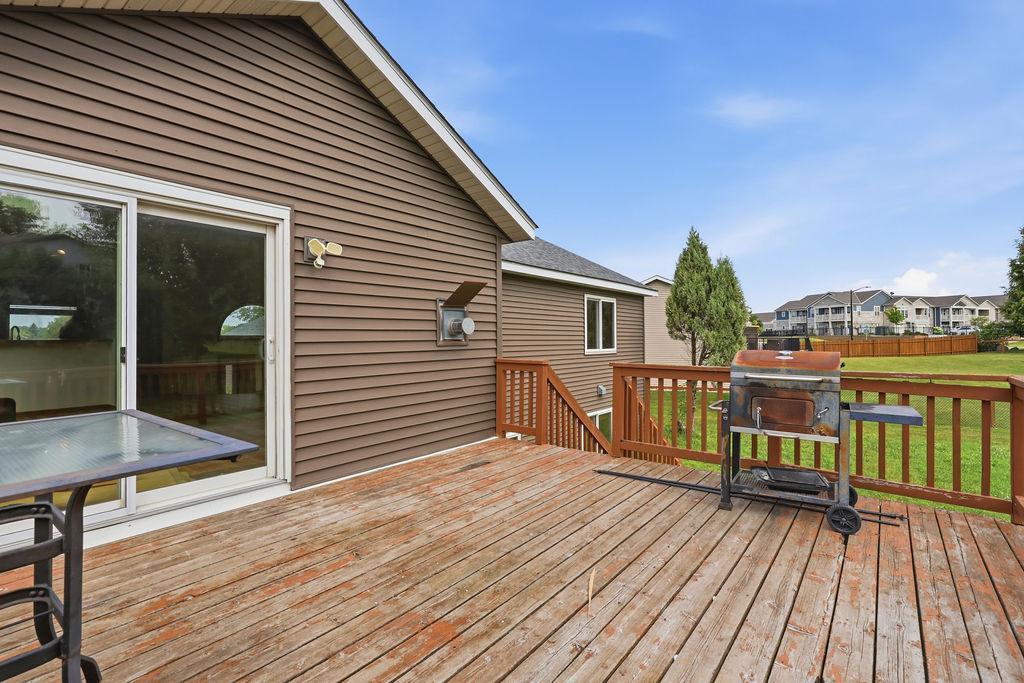 17373 Glencoe Avenue Property Photo 24