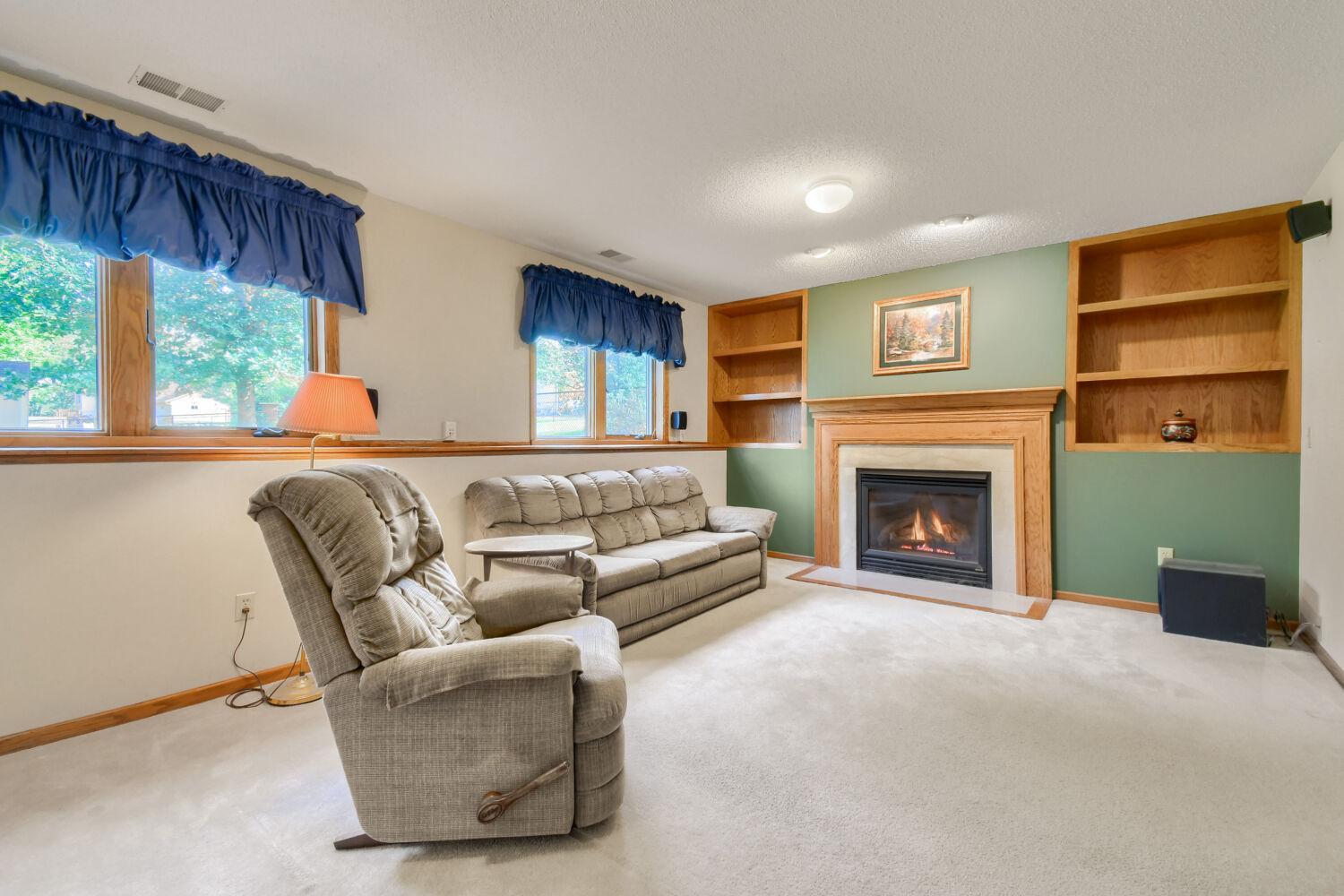 4670 Manor Drive Property Photo 13