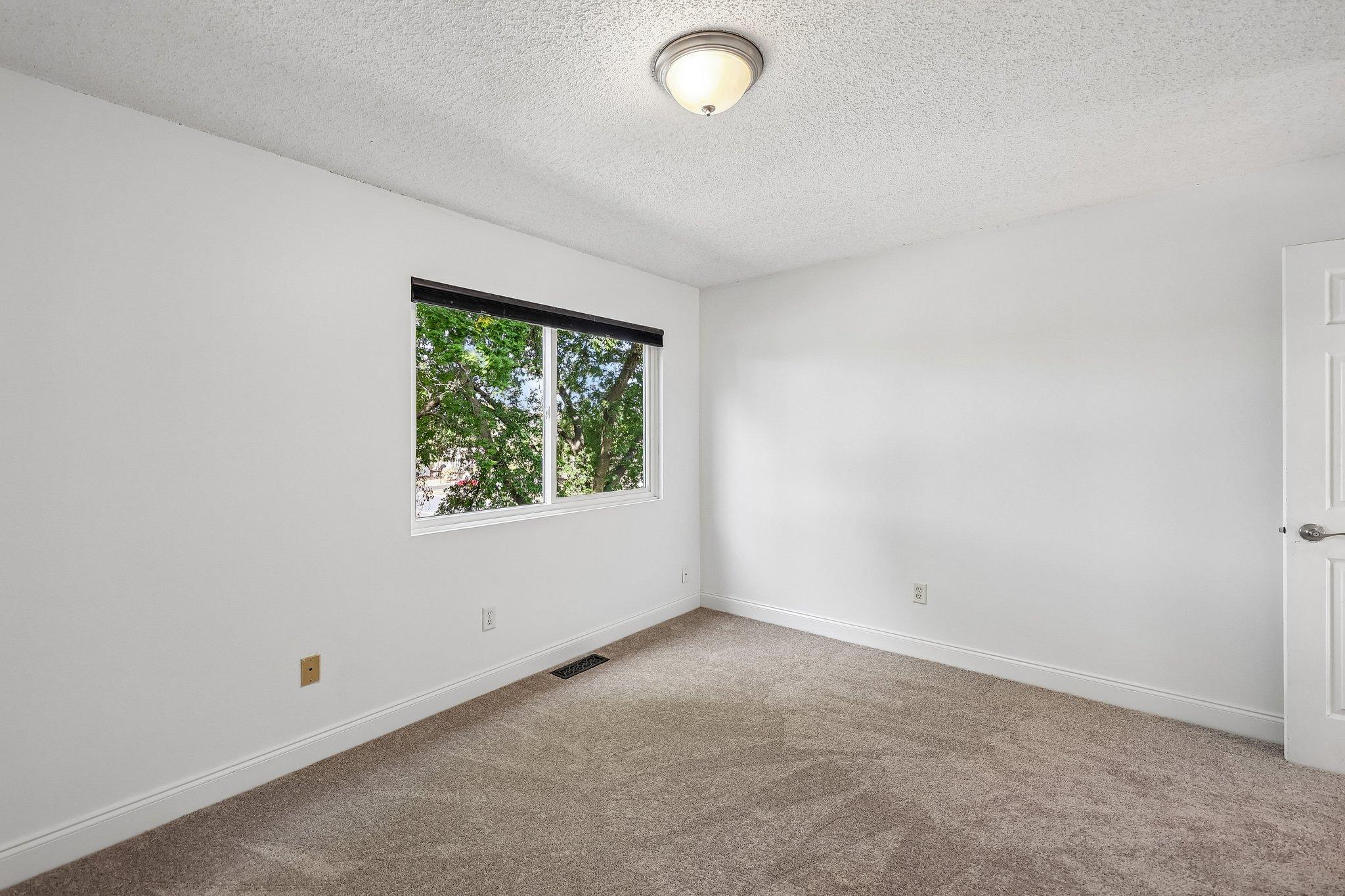 4082 Meadowlark Lane Property Photo 18
