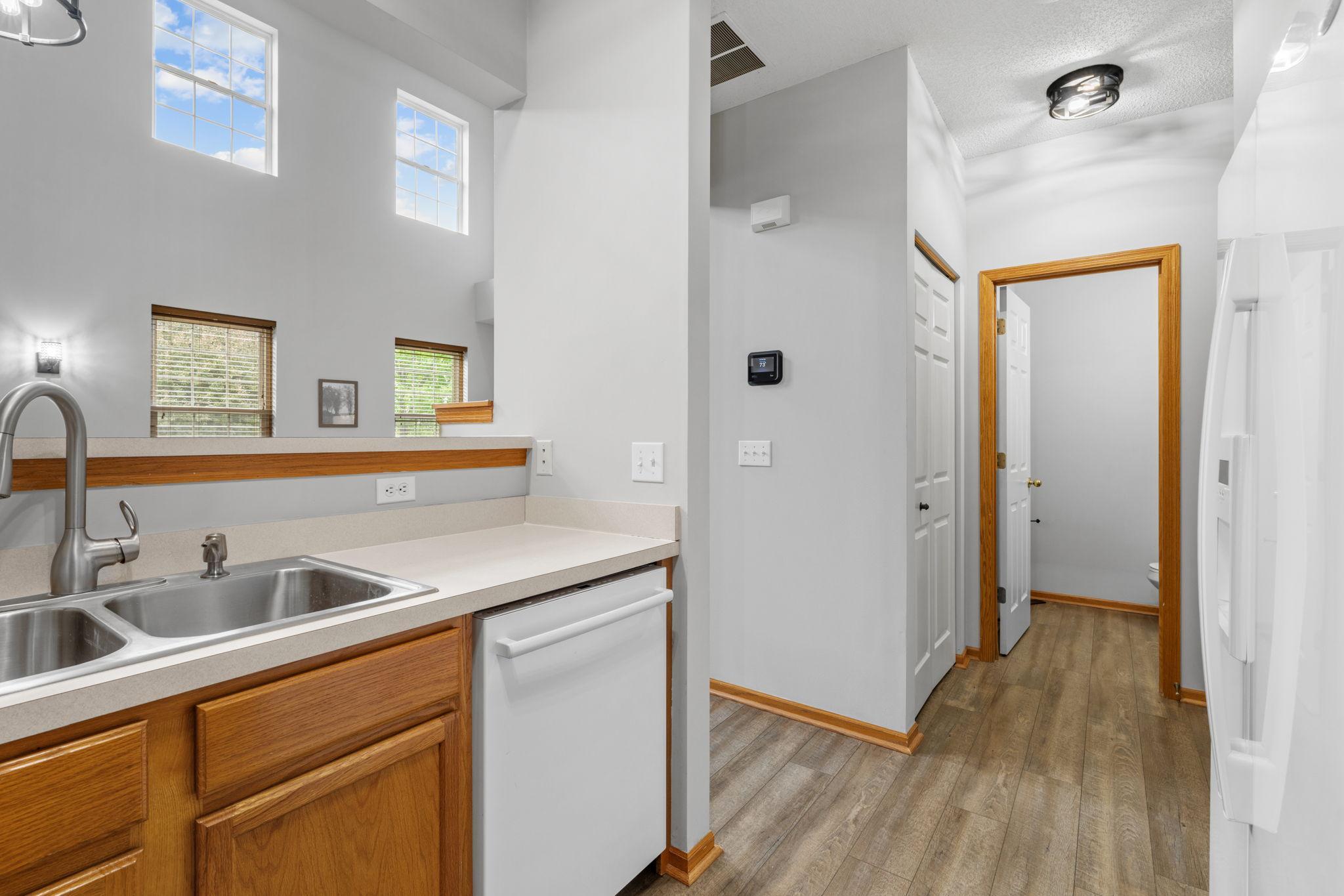 713 Cobblestone Way Property Photo 11