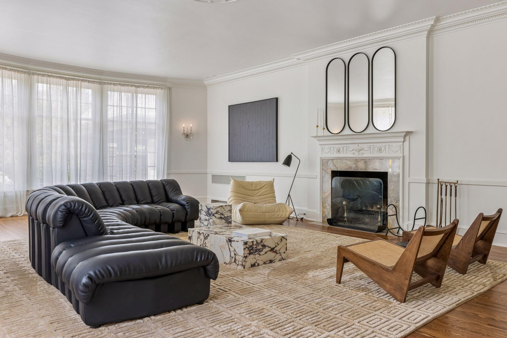 1122 Mount Curve Avenue Property Photo 17