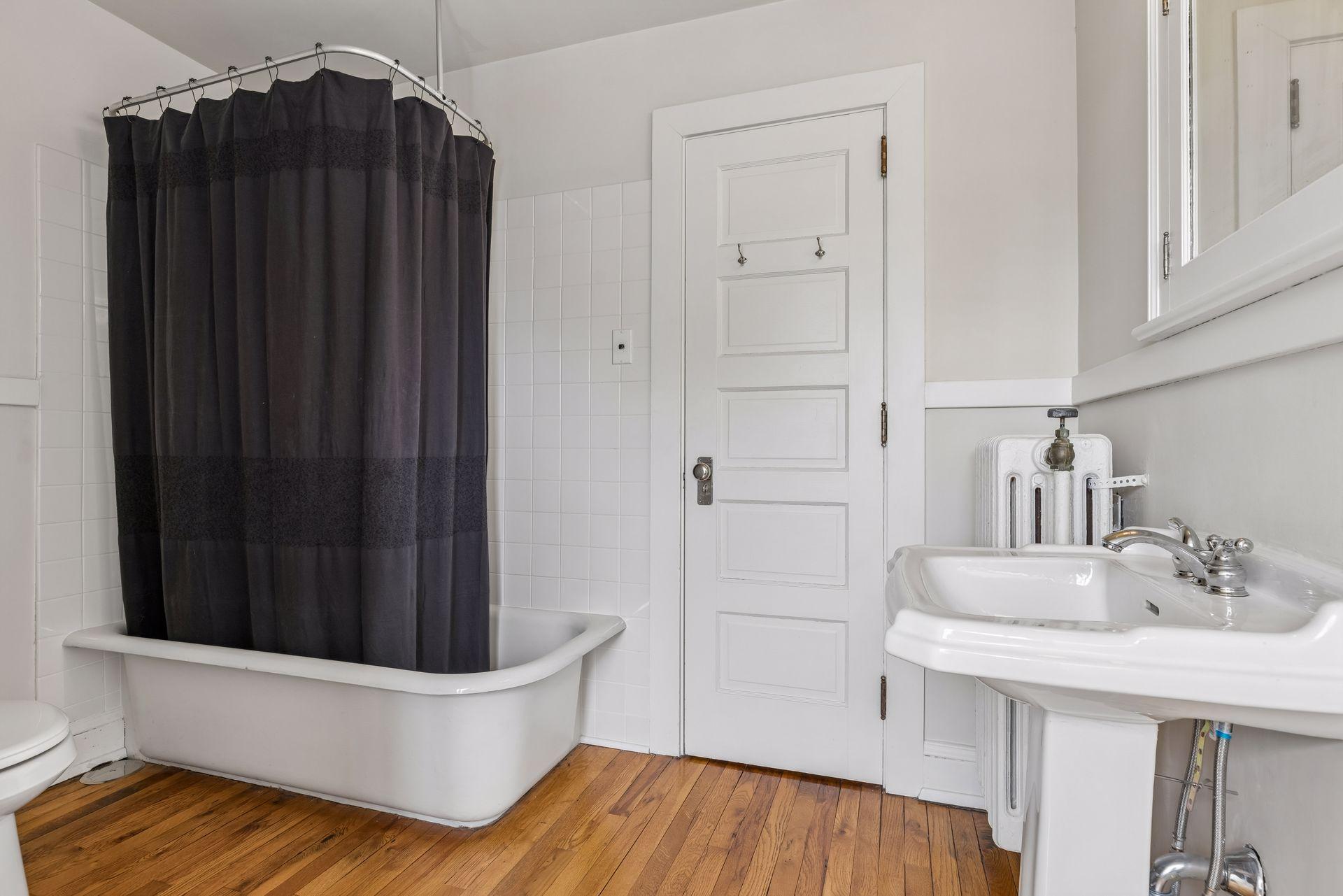 1122 Mount Curve Avenue Property Photo 69