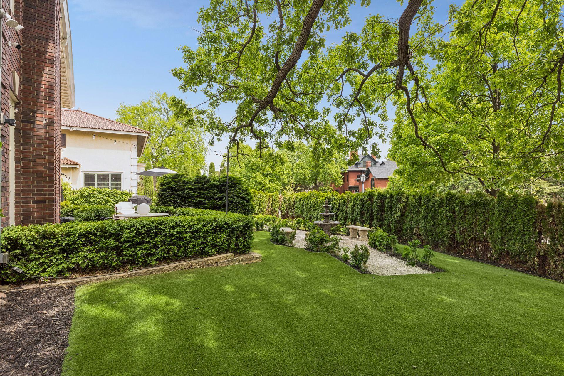 1122 Mount Curve Avenue Property Photo 82
