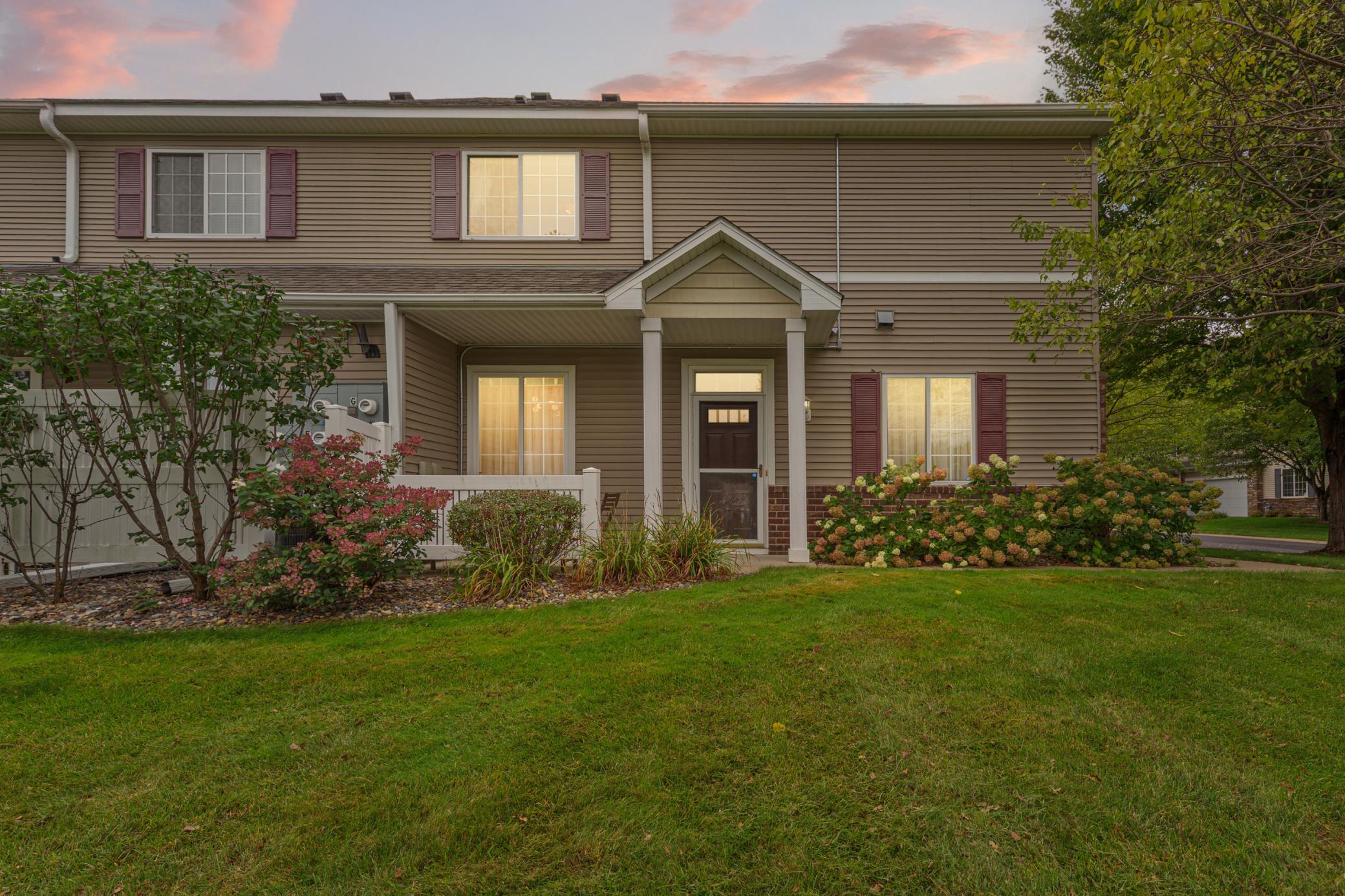 738 Maple Hills Drive J Property Photo 1