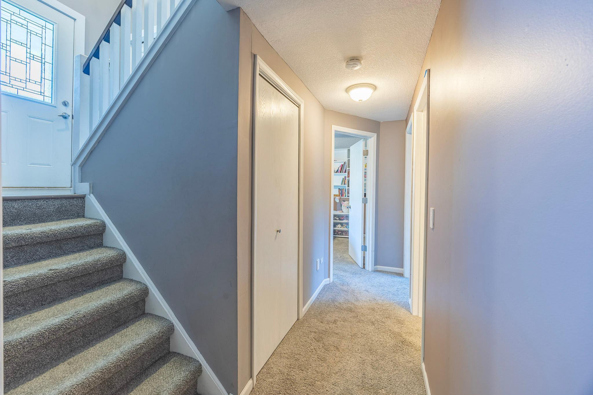 10225 99th Avenue N Property Photo 14