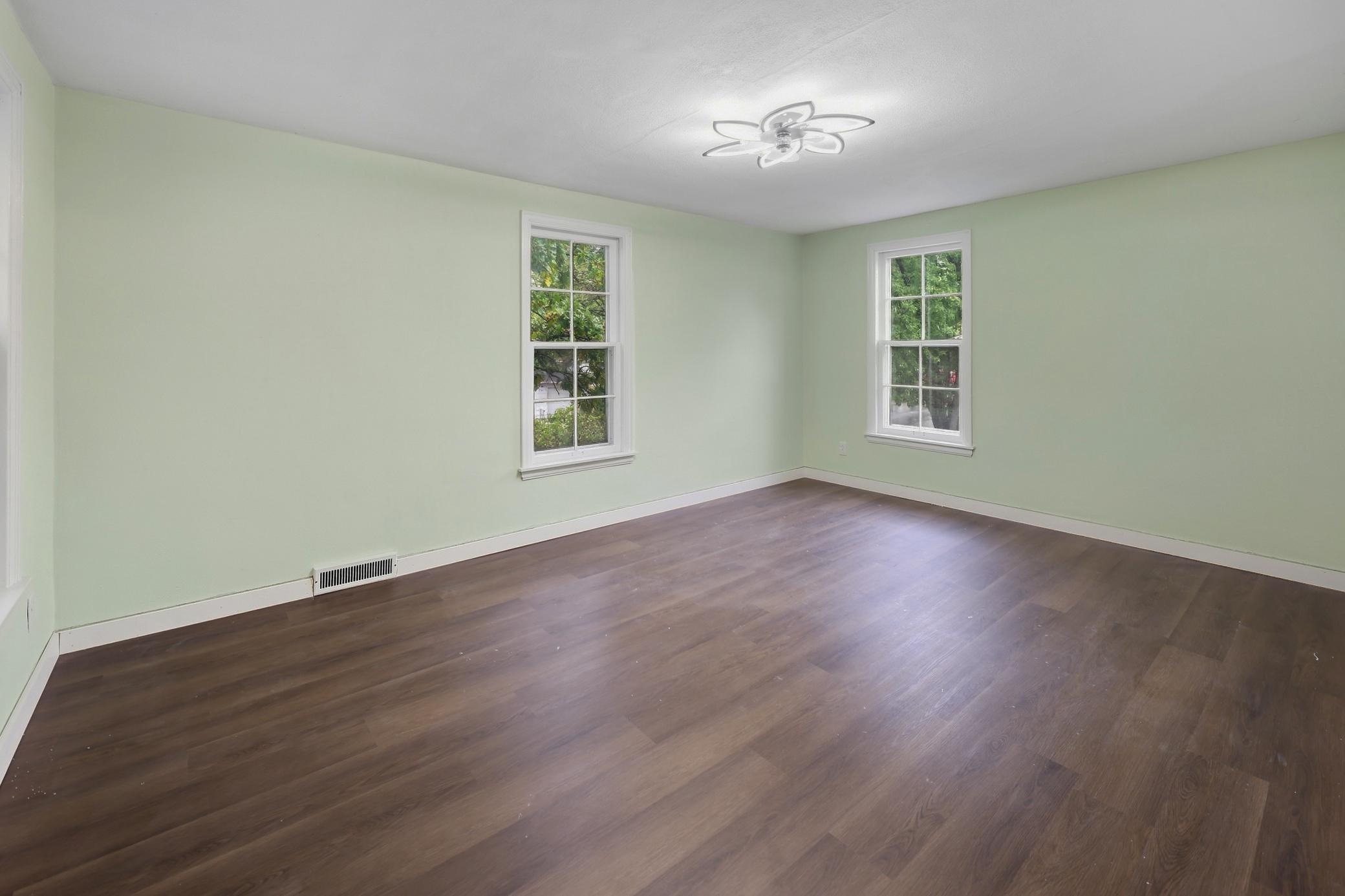 1123 9th Avenue S Property Photo 15