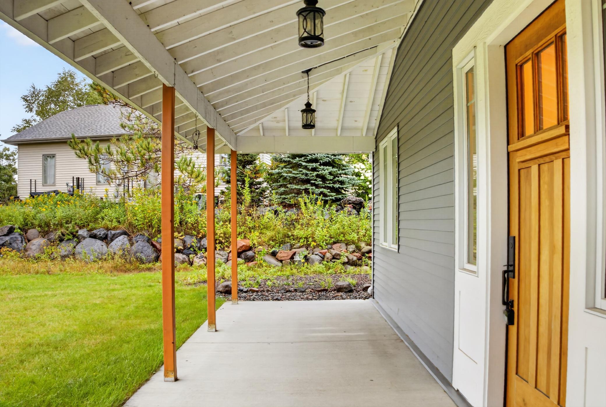 2718 Northridge Drive Property Photo 4