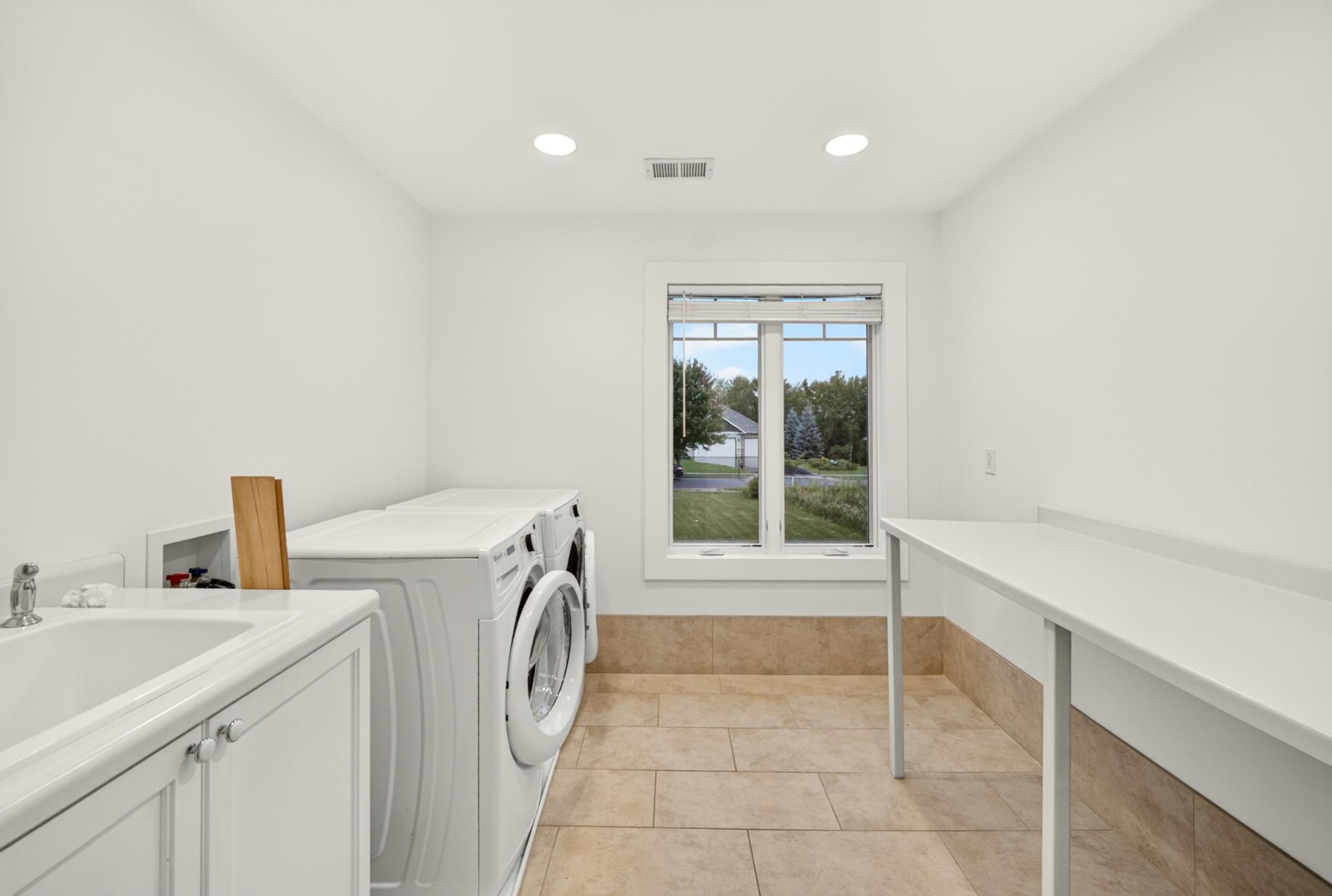 2718 Northridge Drive Property Photo 42
