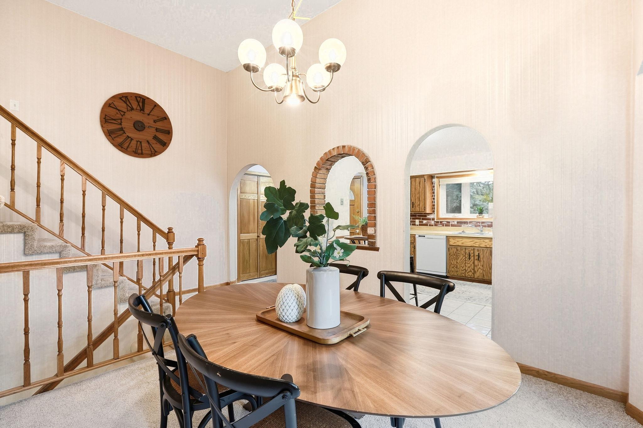 9974 Hemlock Way Property Photo 10