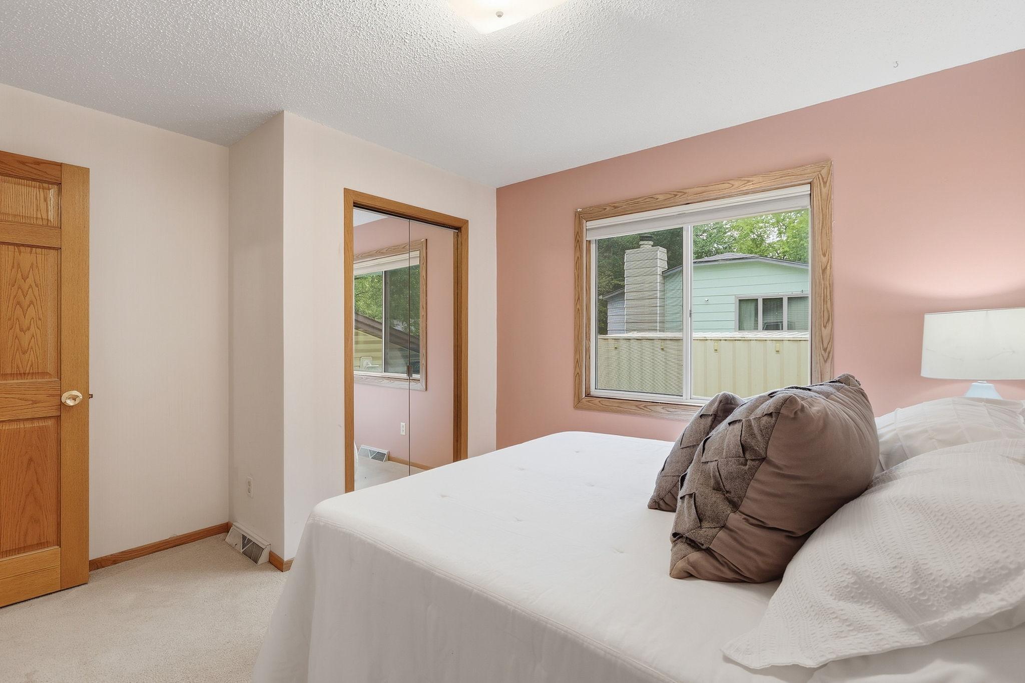 9974 Hemlock Way Property Photo 21