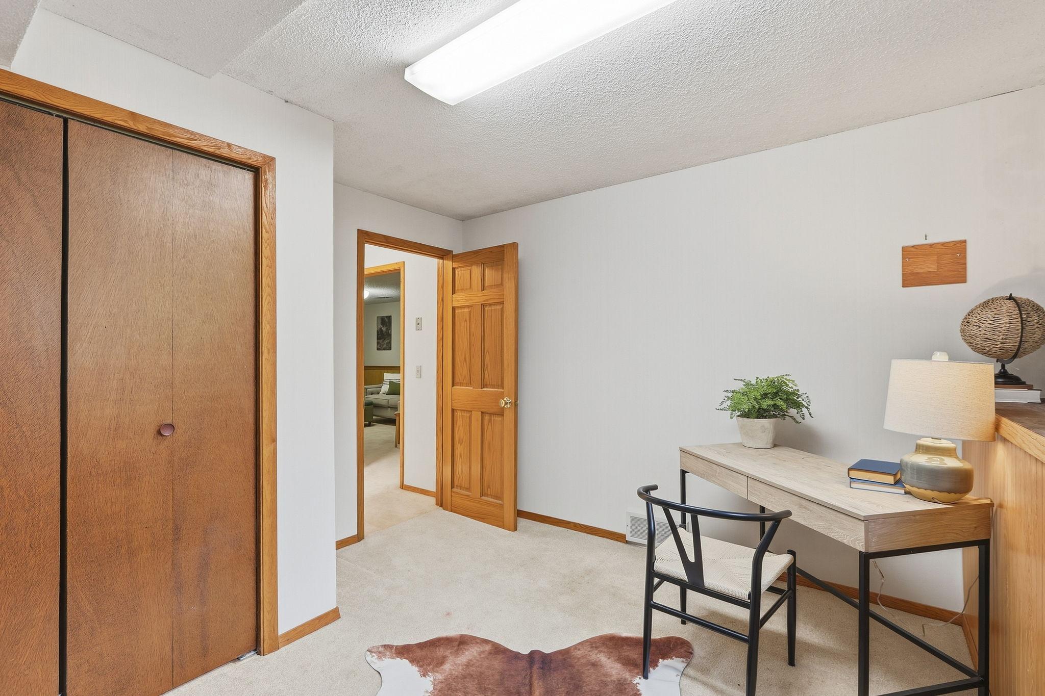 9974 Hemlock Way Property Photo 32