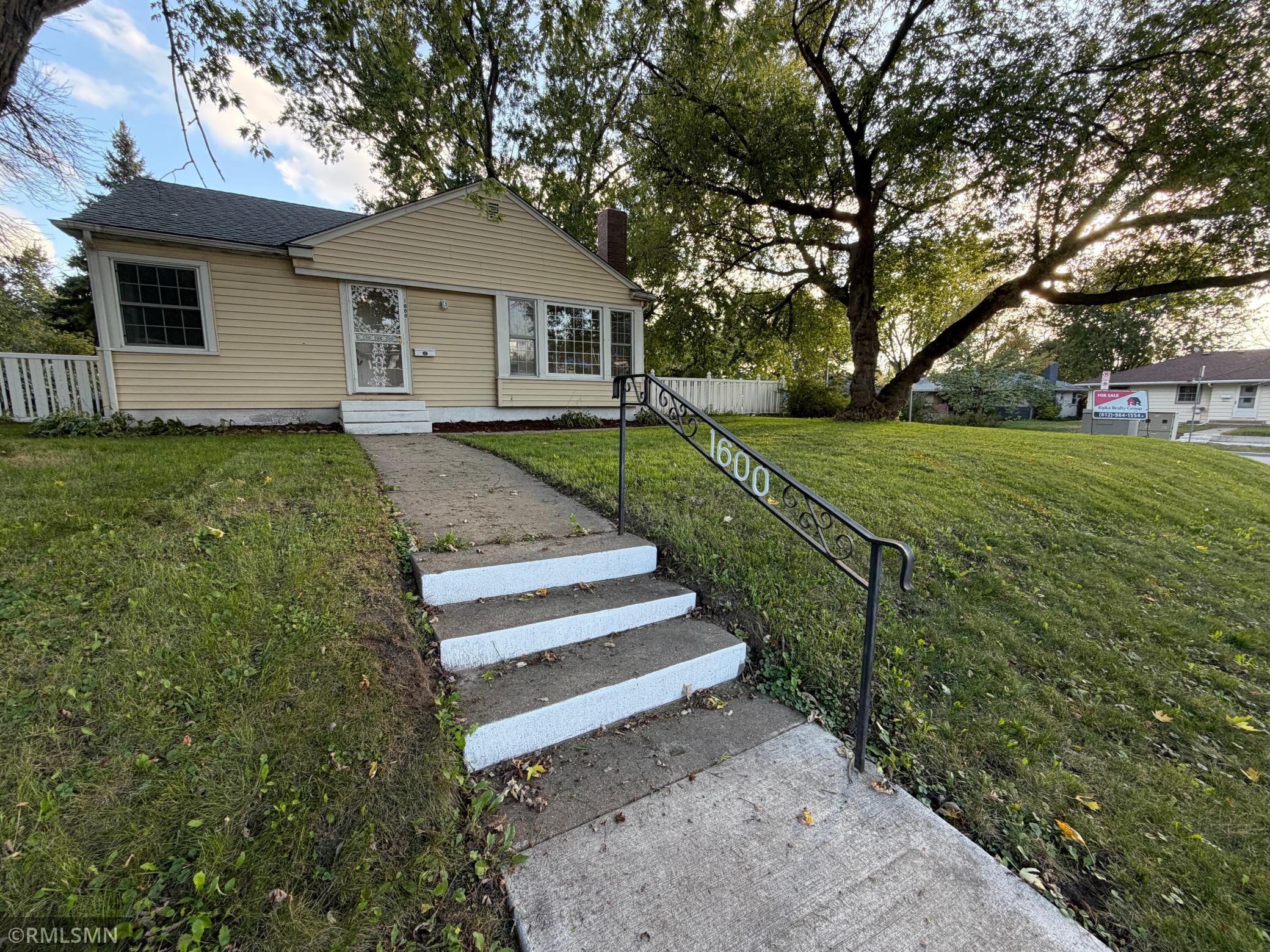 1600 37th Avenue Ne Property Photo 6