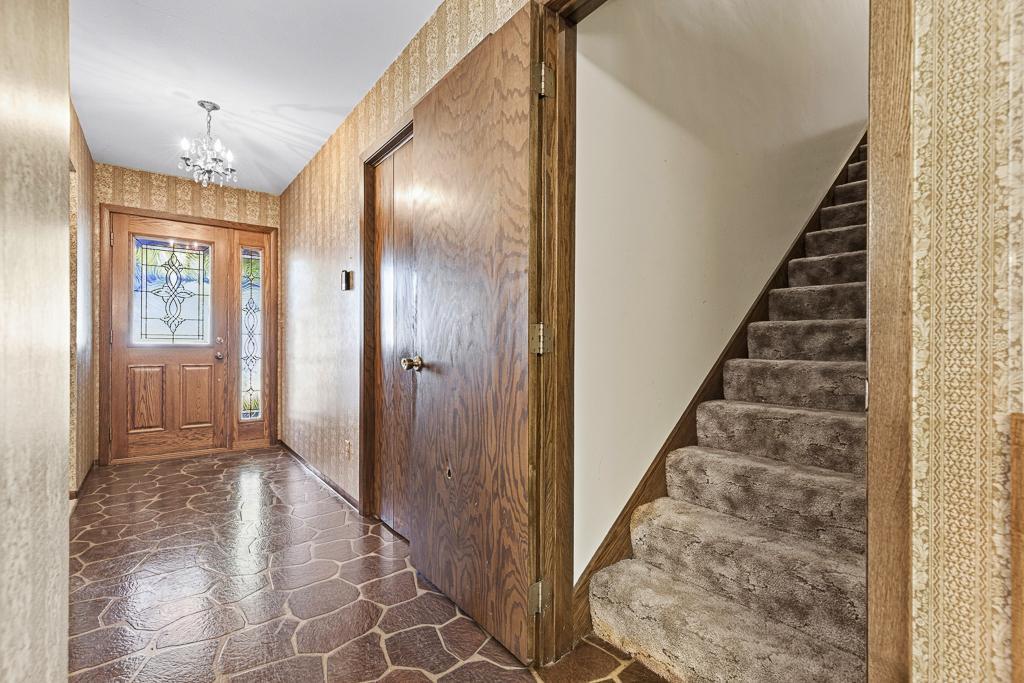 301 Birch Street Property Photo 10