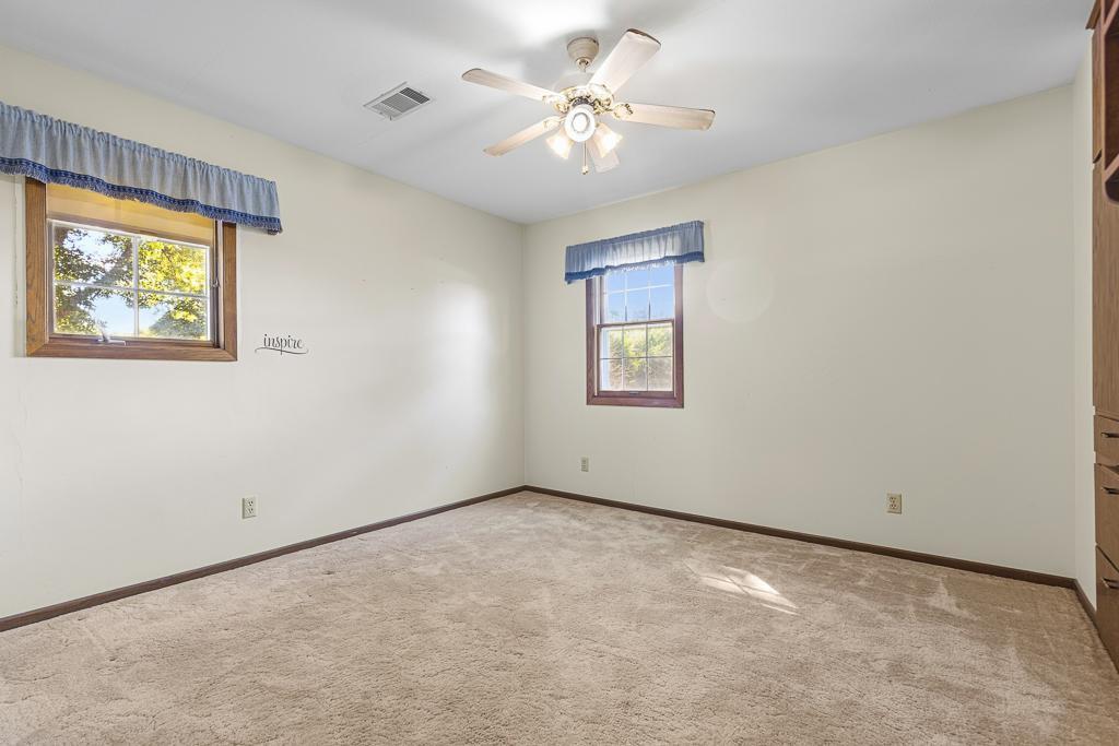 301 Birch Street Property Photo 52